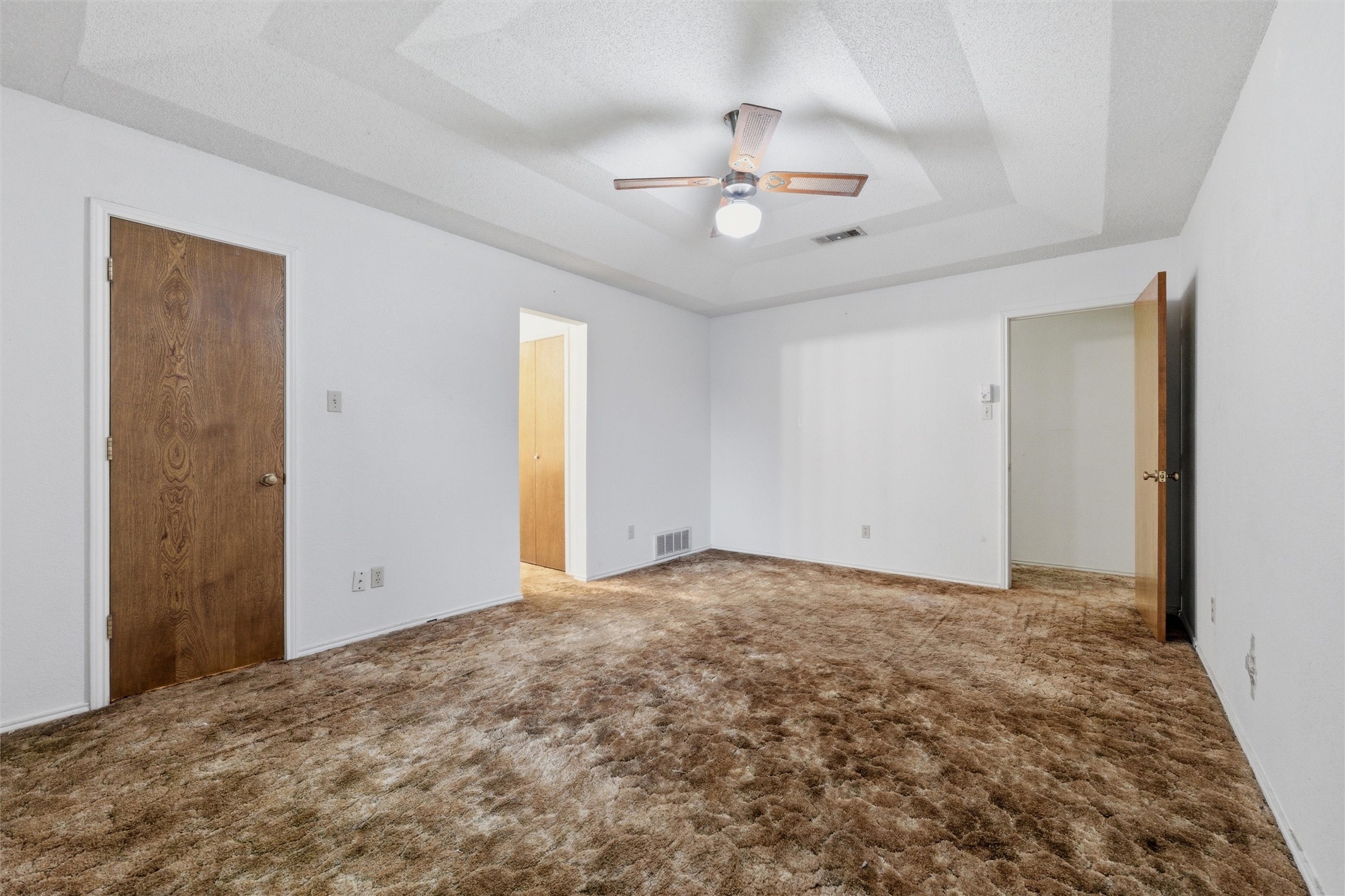 6609 Yolanda Drive