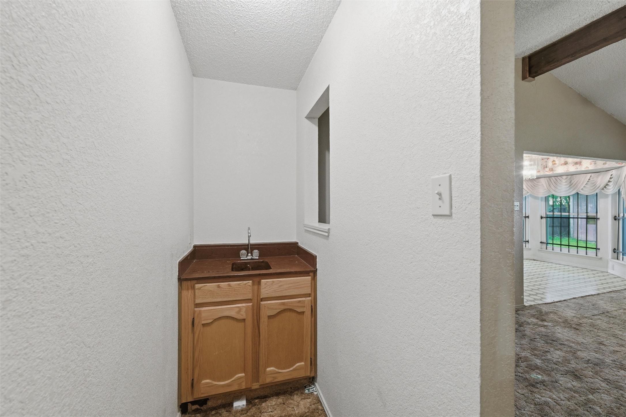 6609 Yolanda Drive