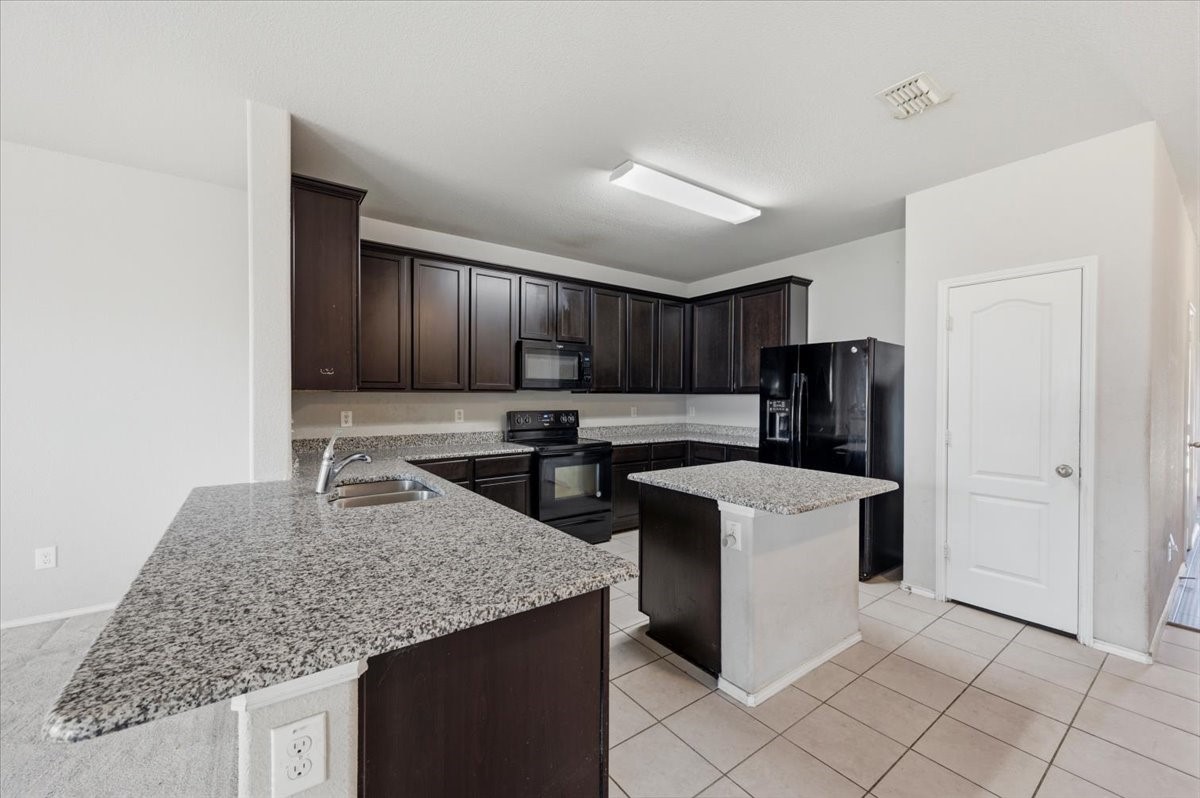 3010 Cassinia Parkway