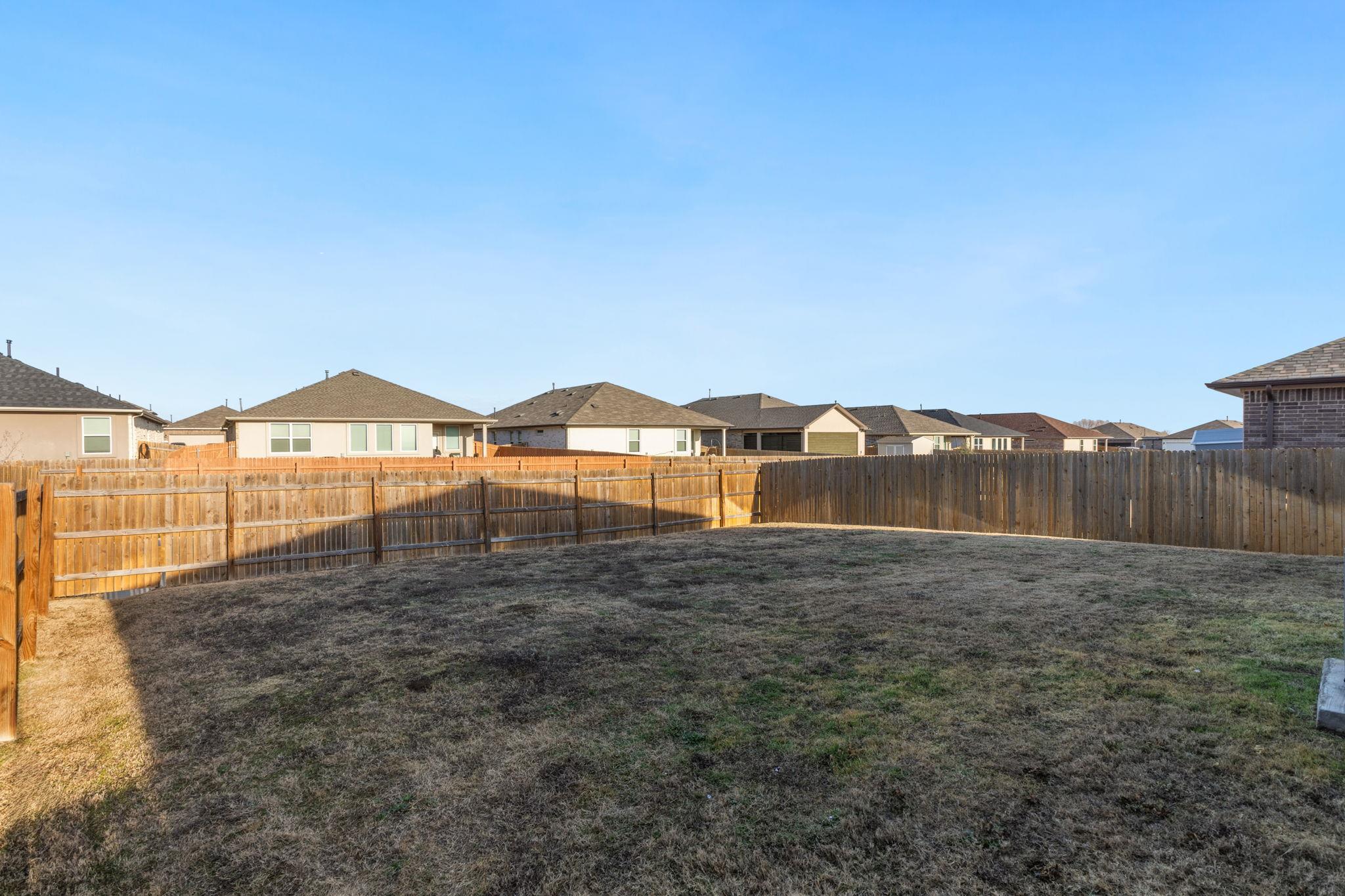 205 Charles TRL