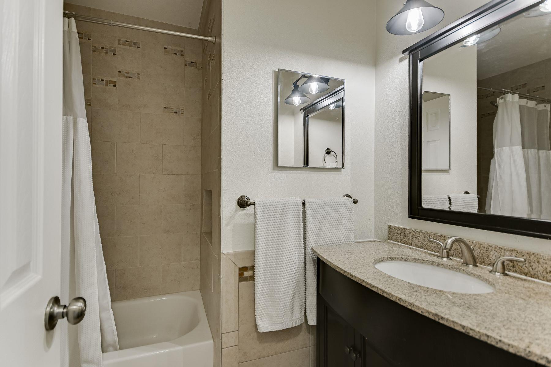 2605 Garrettson DR # A