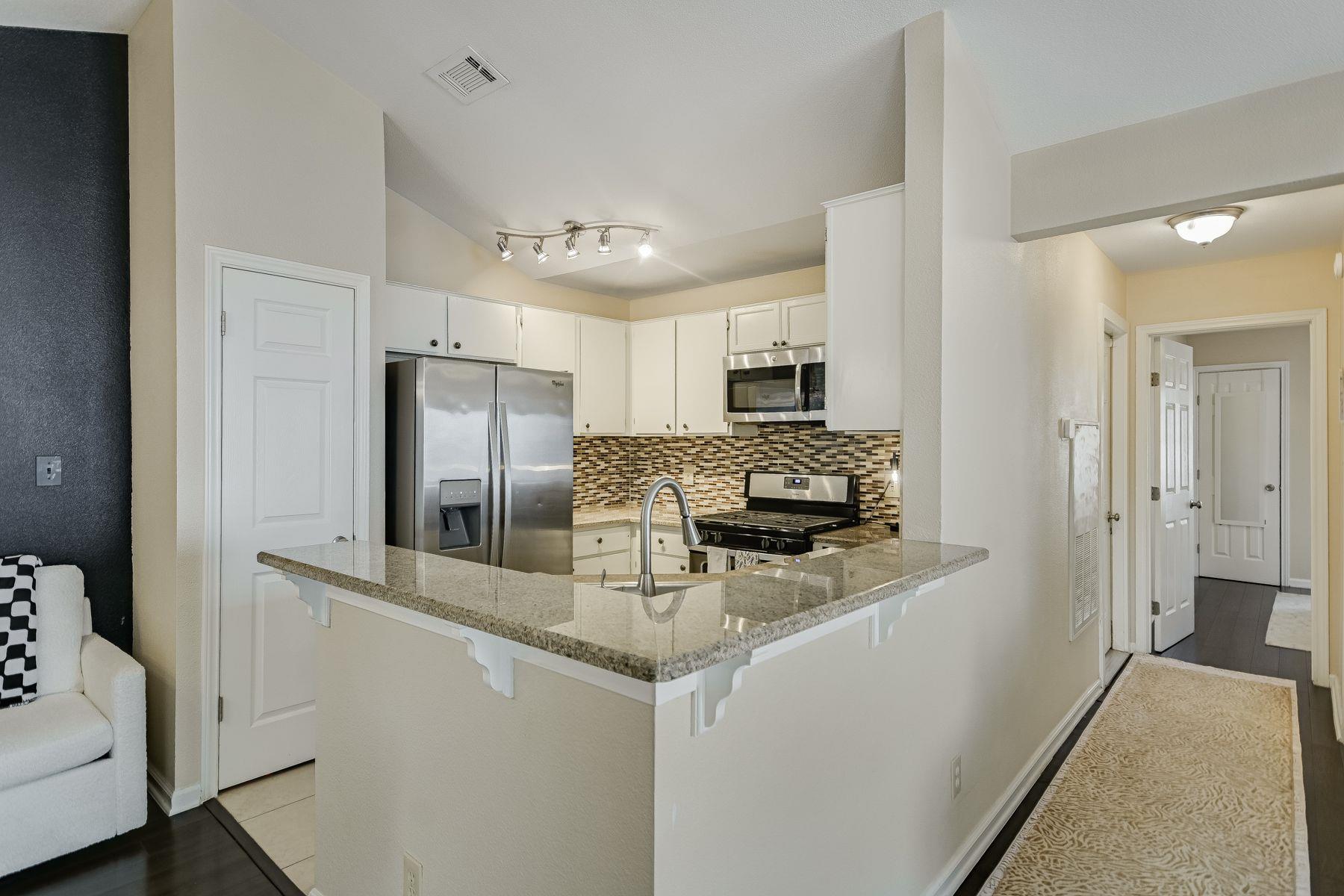 2605 Garrettson DR # A