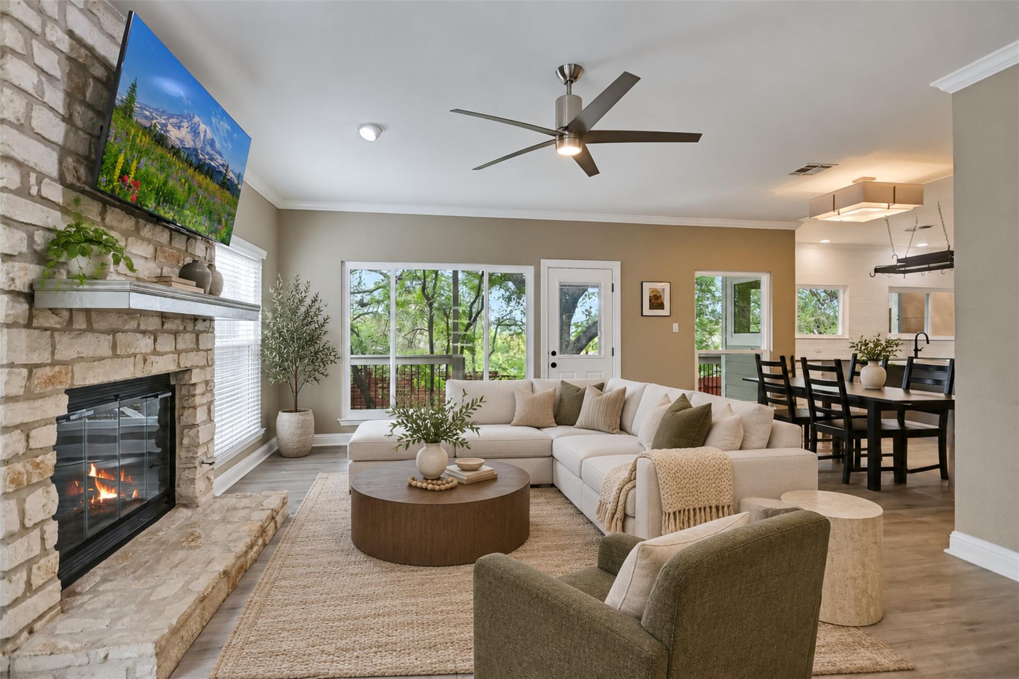 9202 Knoll Crest LOOP