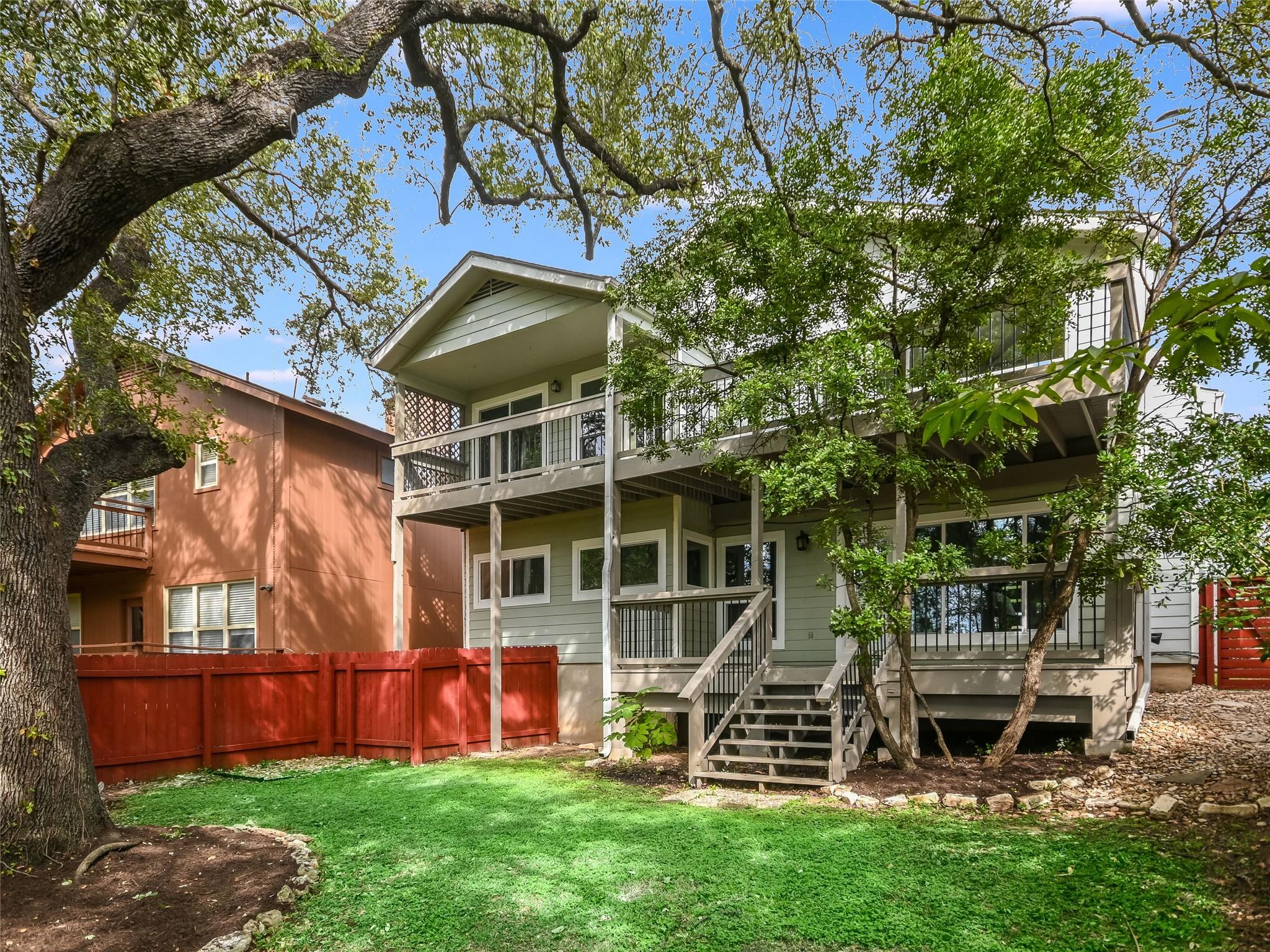 9202 Knoll Crest LOOP