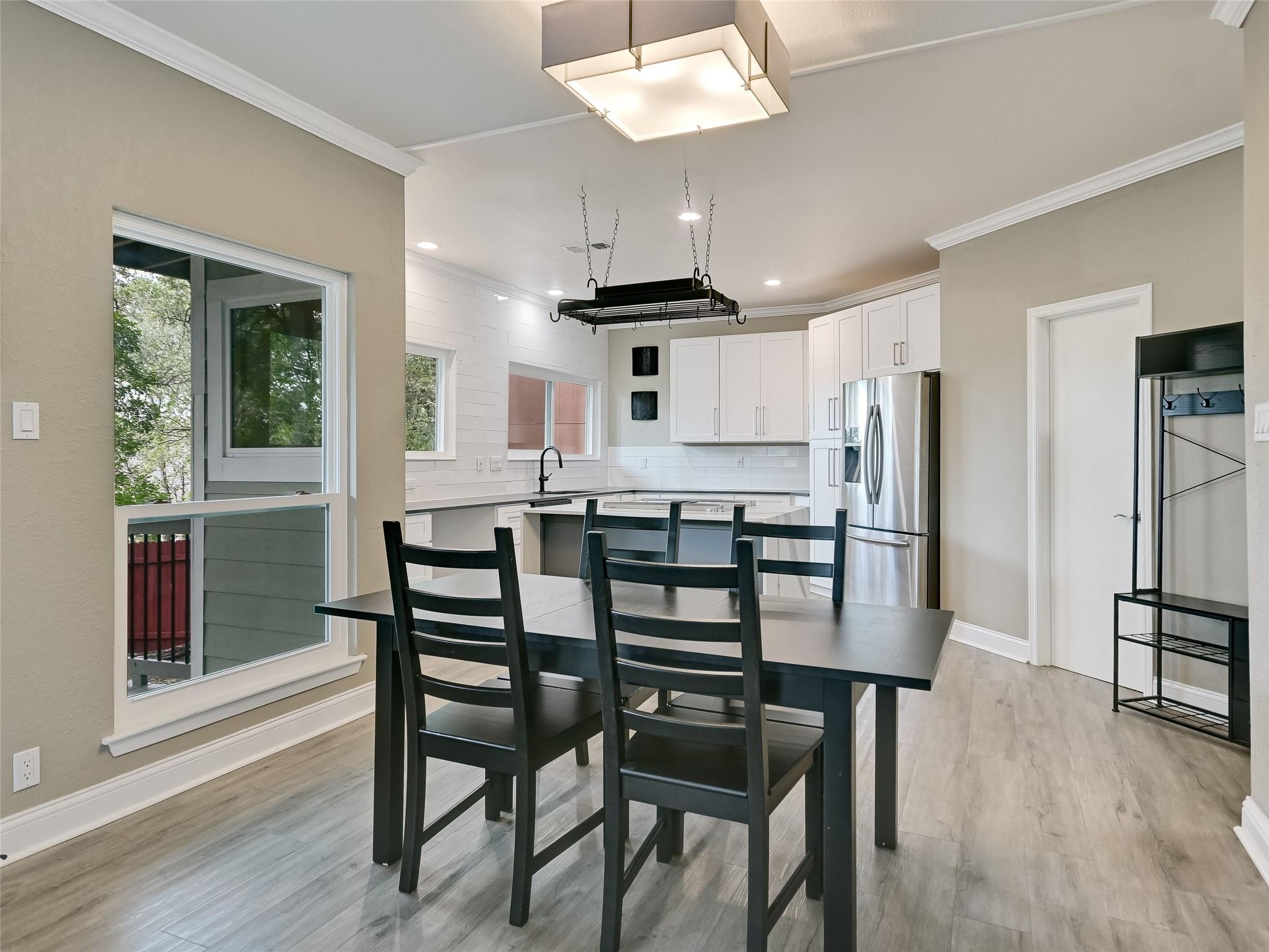 9202 Knoll Crest LOOP