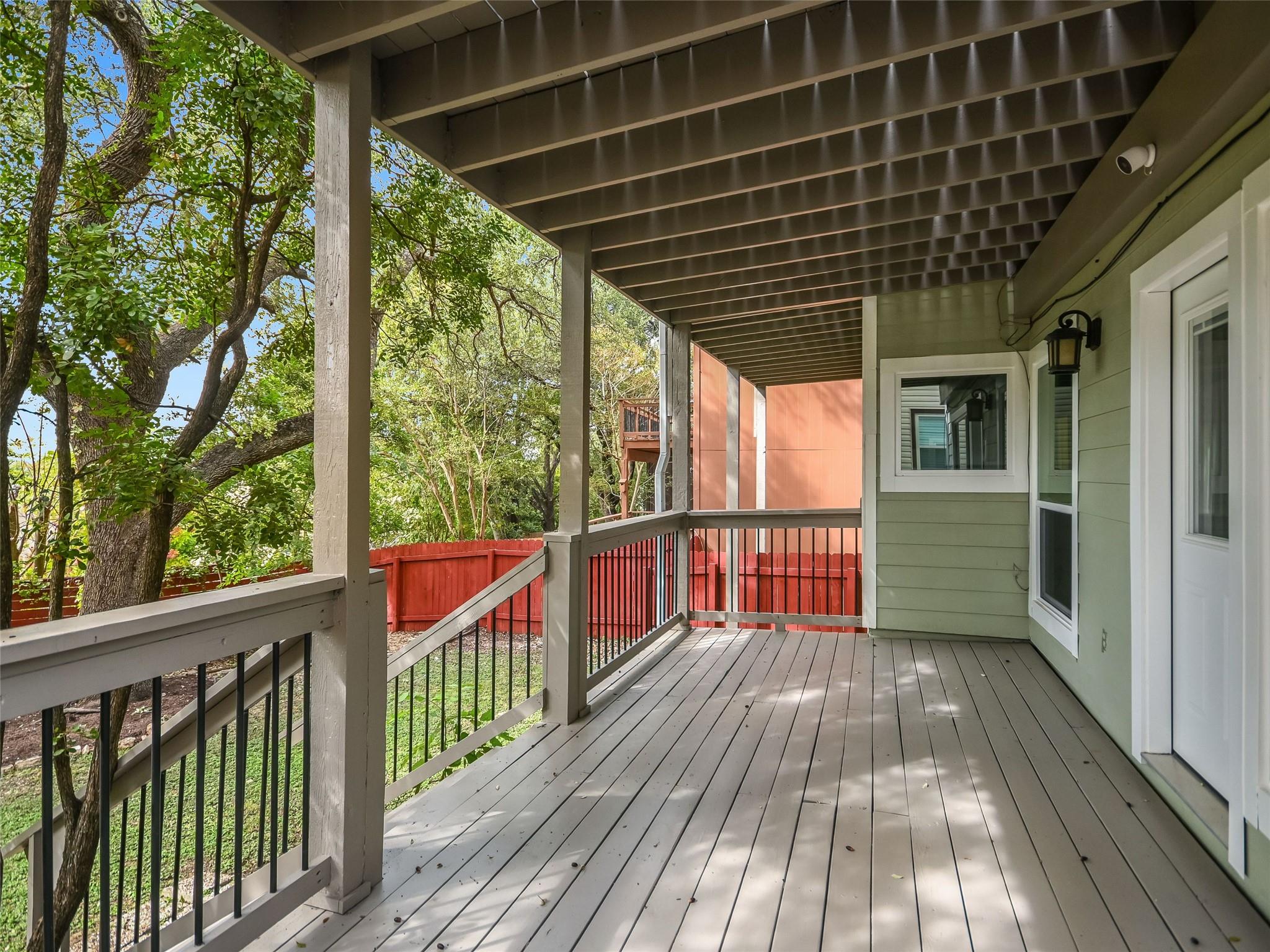 9202 Knoll Crest LOOP