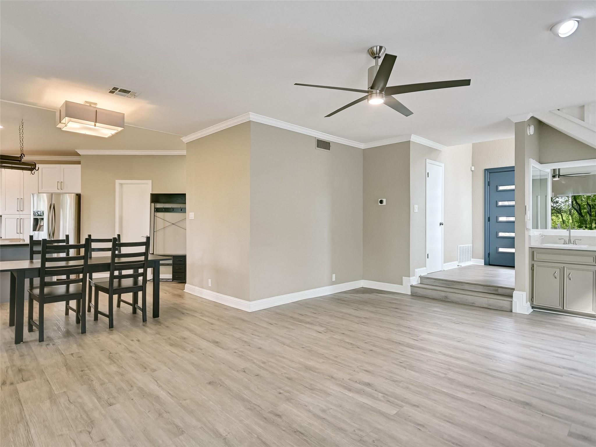 9202 Knoll Crest LOOP