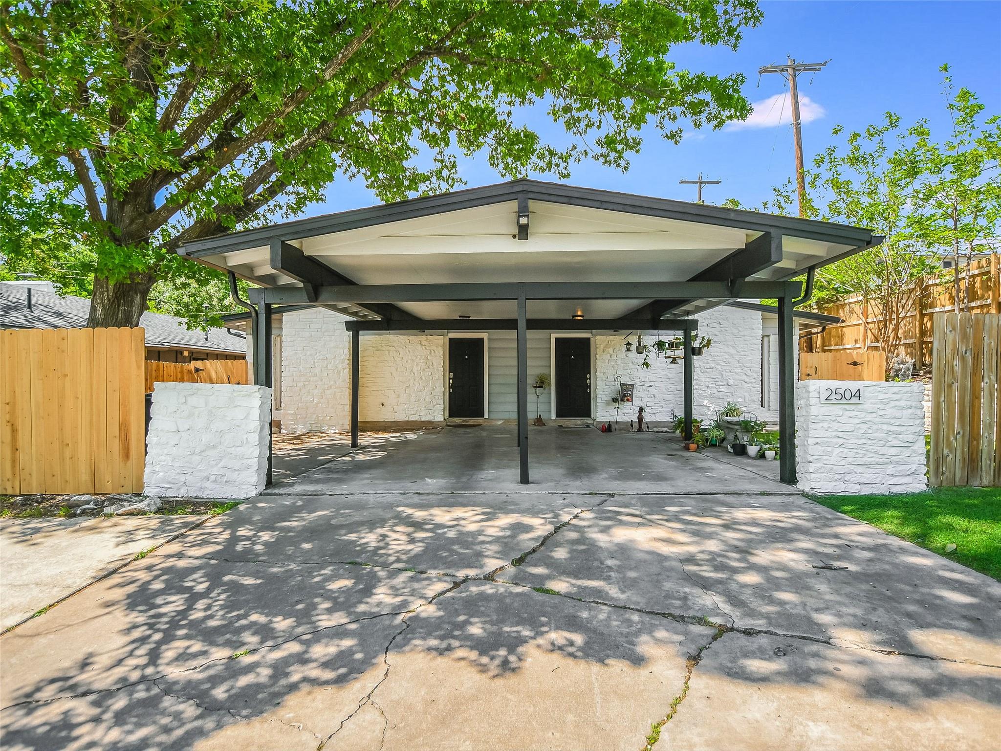 2504 Audubon PL