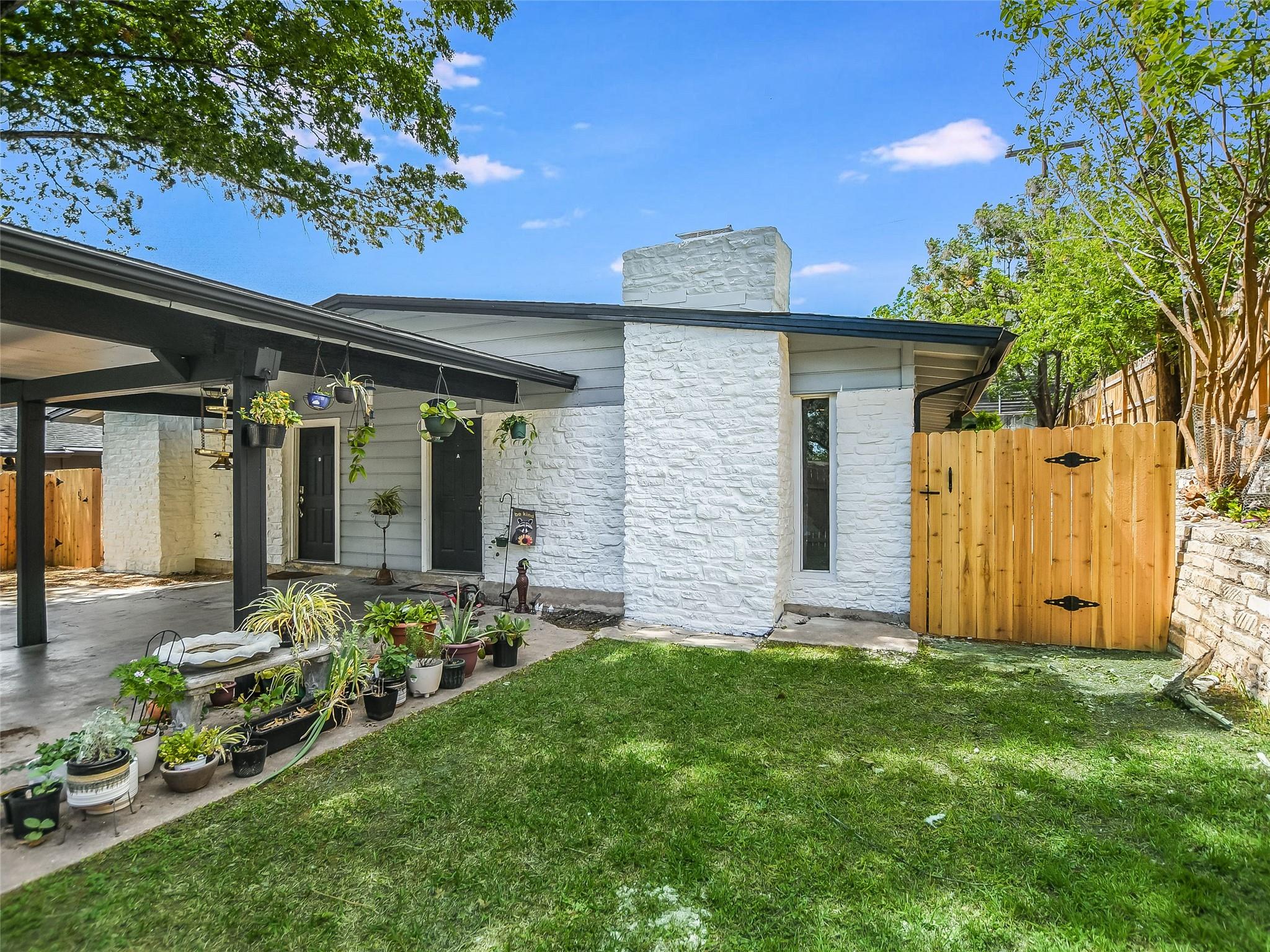 2504 Audubon PL