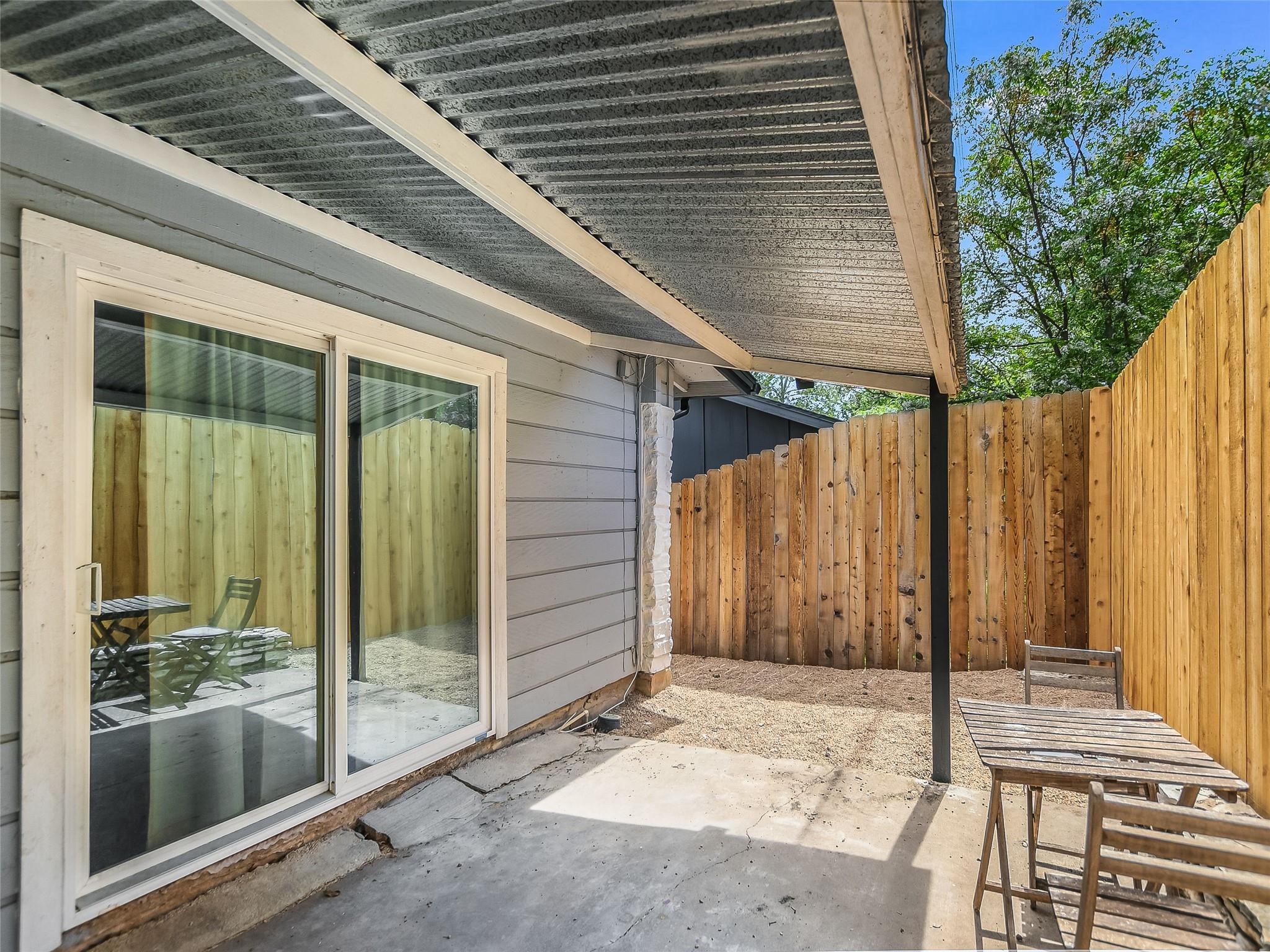 2504 Audubon PL