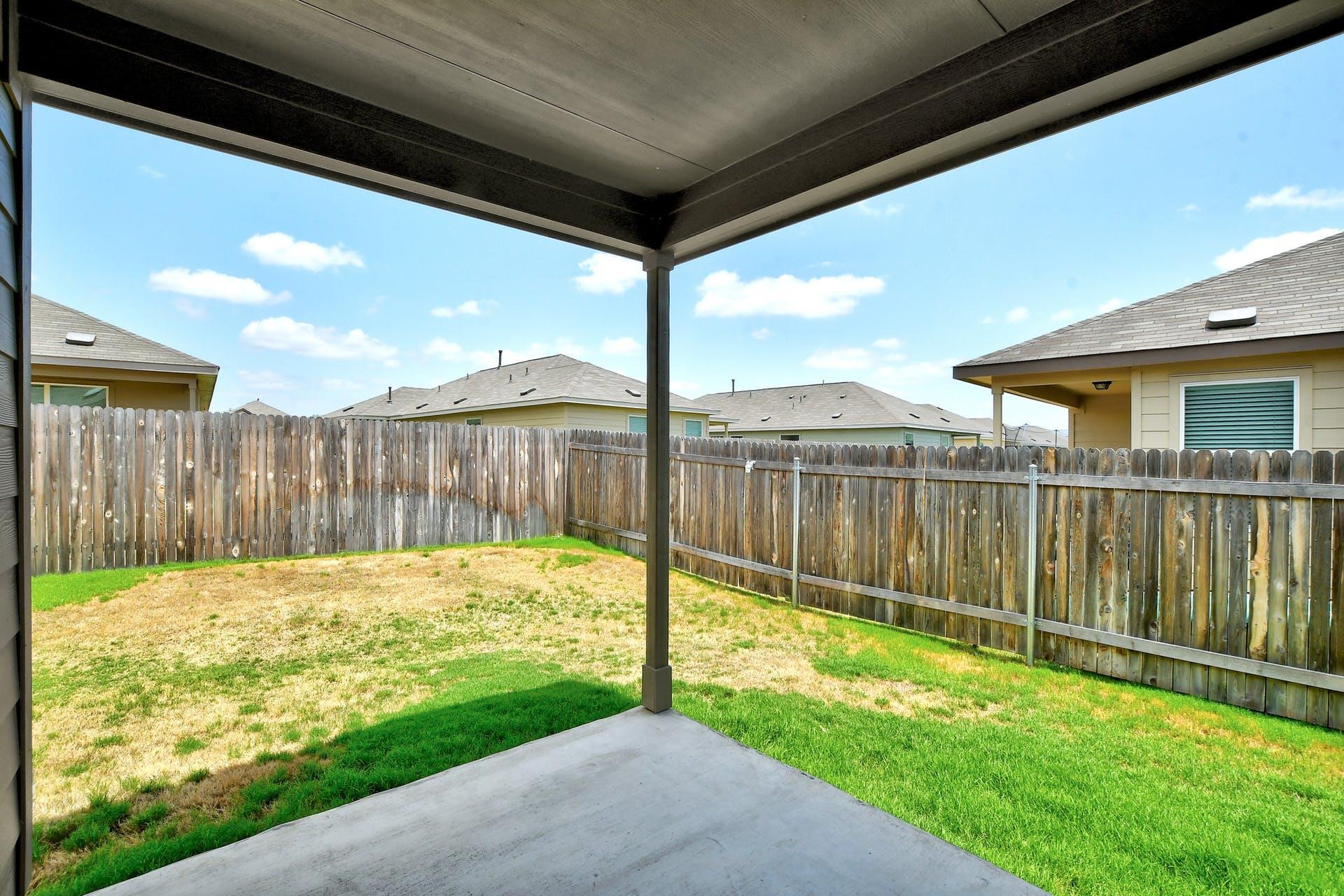190 Crystal River RD