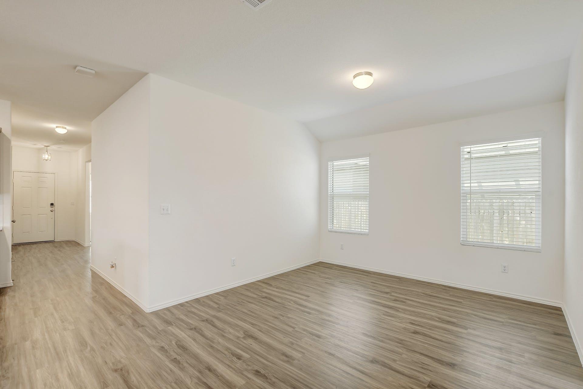 190 Crystal River RD