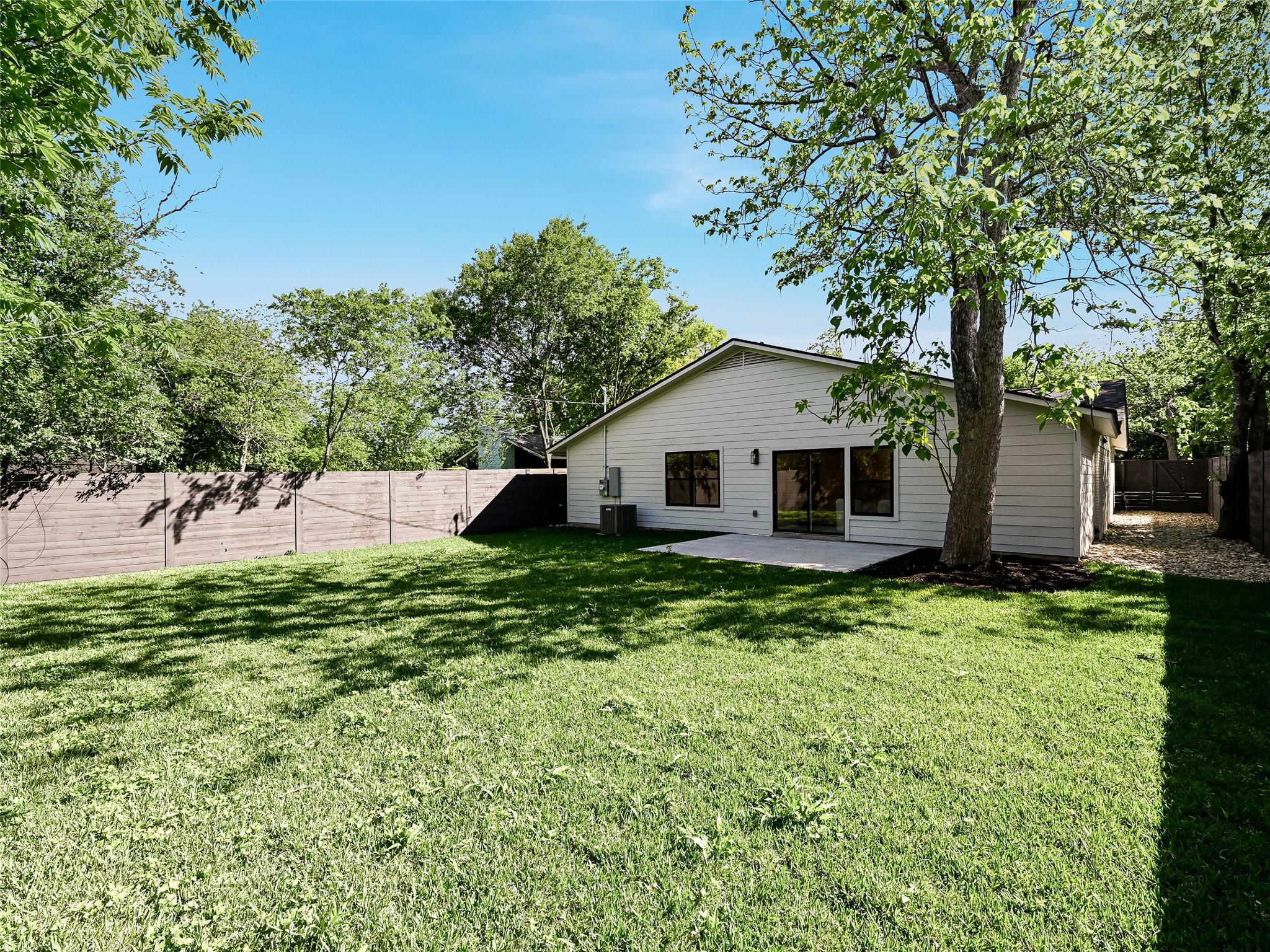 5608 Northdale DR