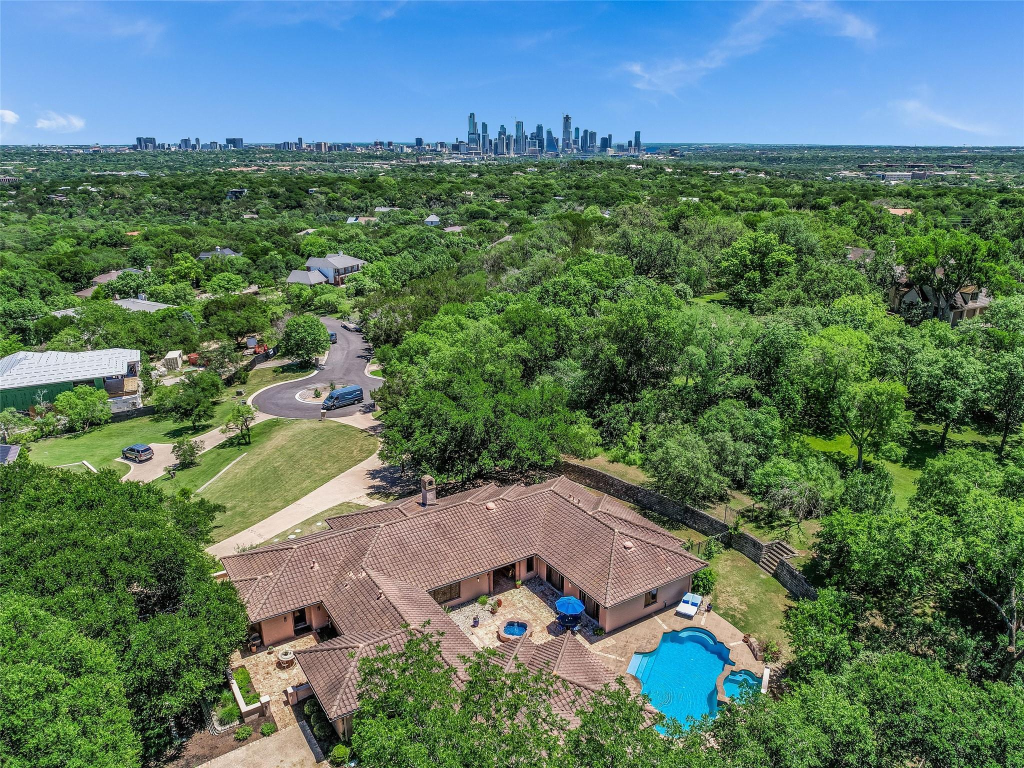 300 Bent Tree CT