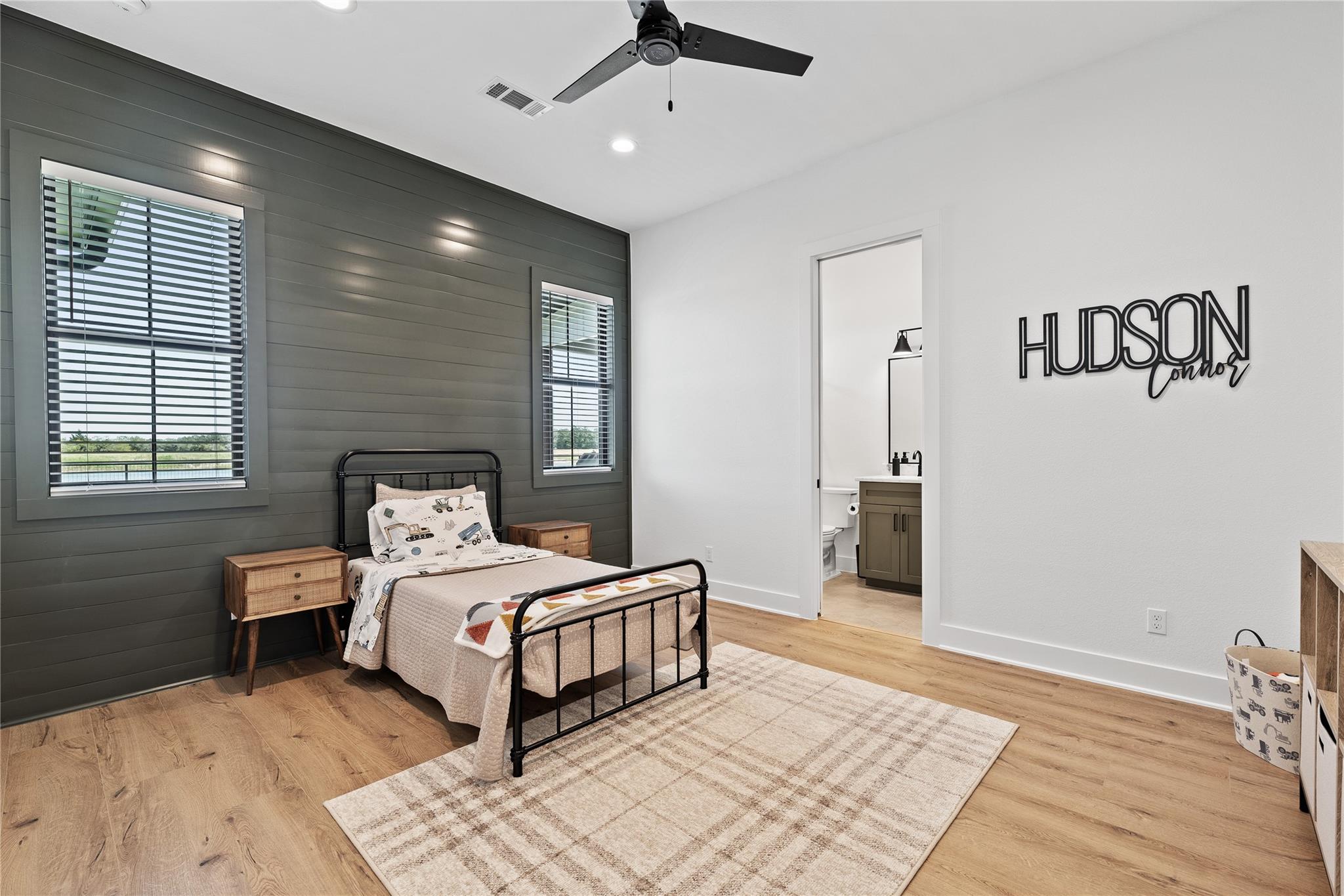 663 NW Loop 230