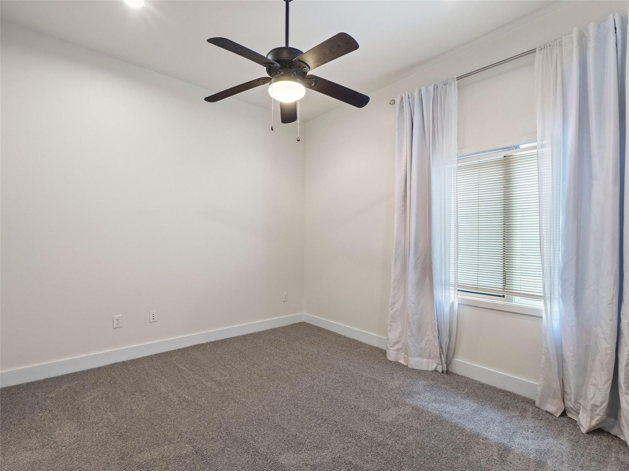 1702 S Lamar BLVD # 9