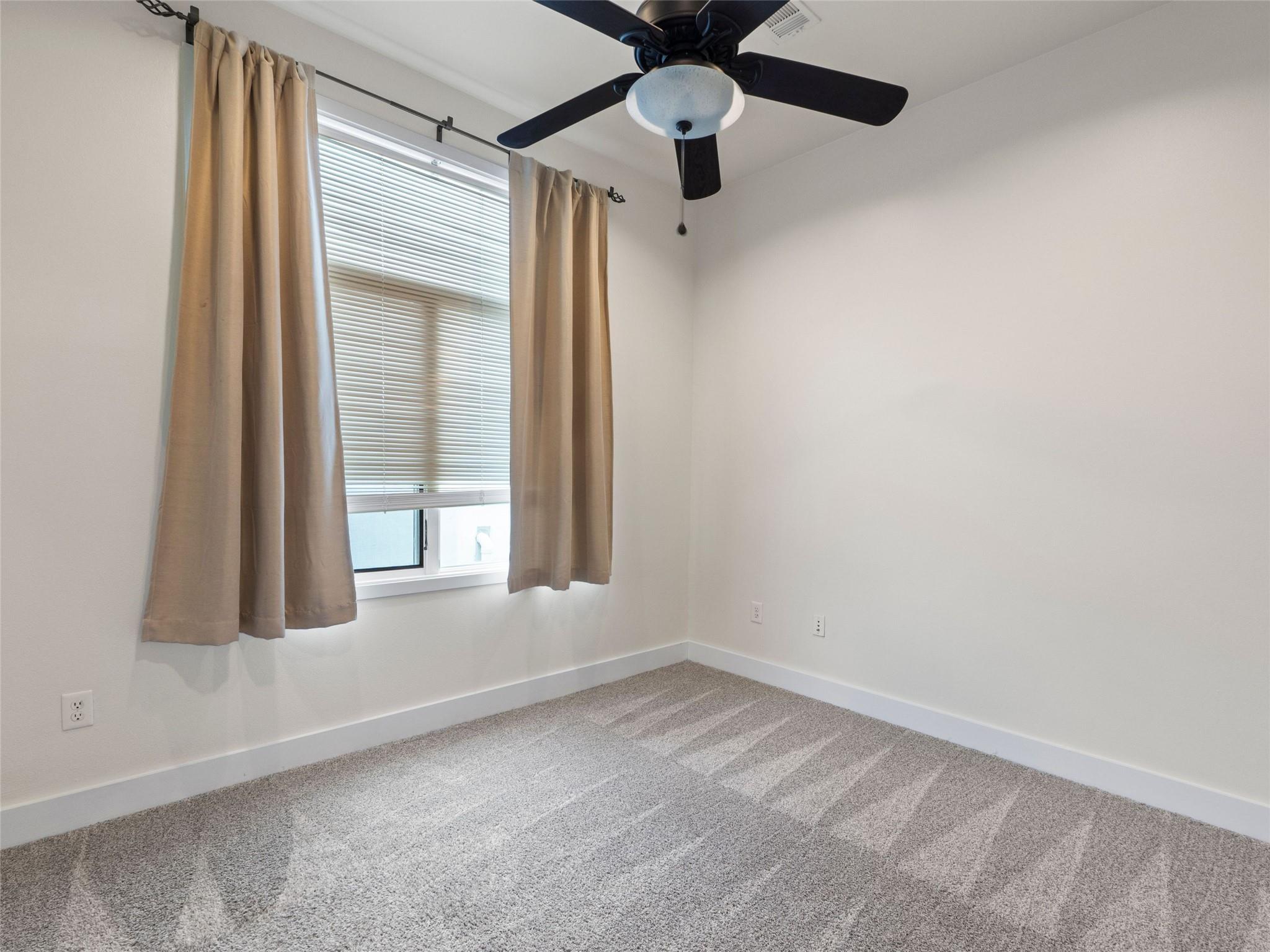 1702 S Lamar BLVD # 9