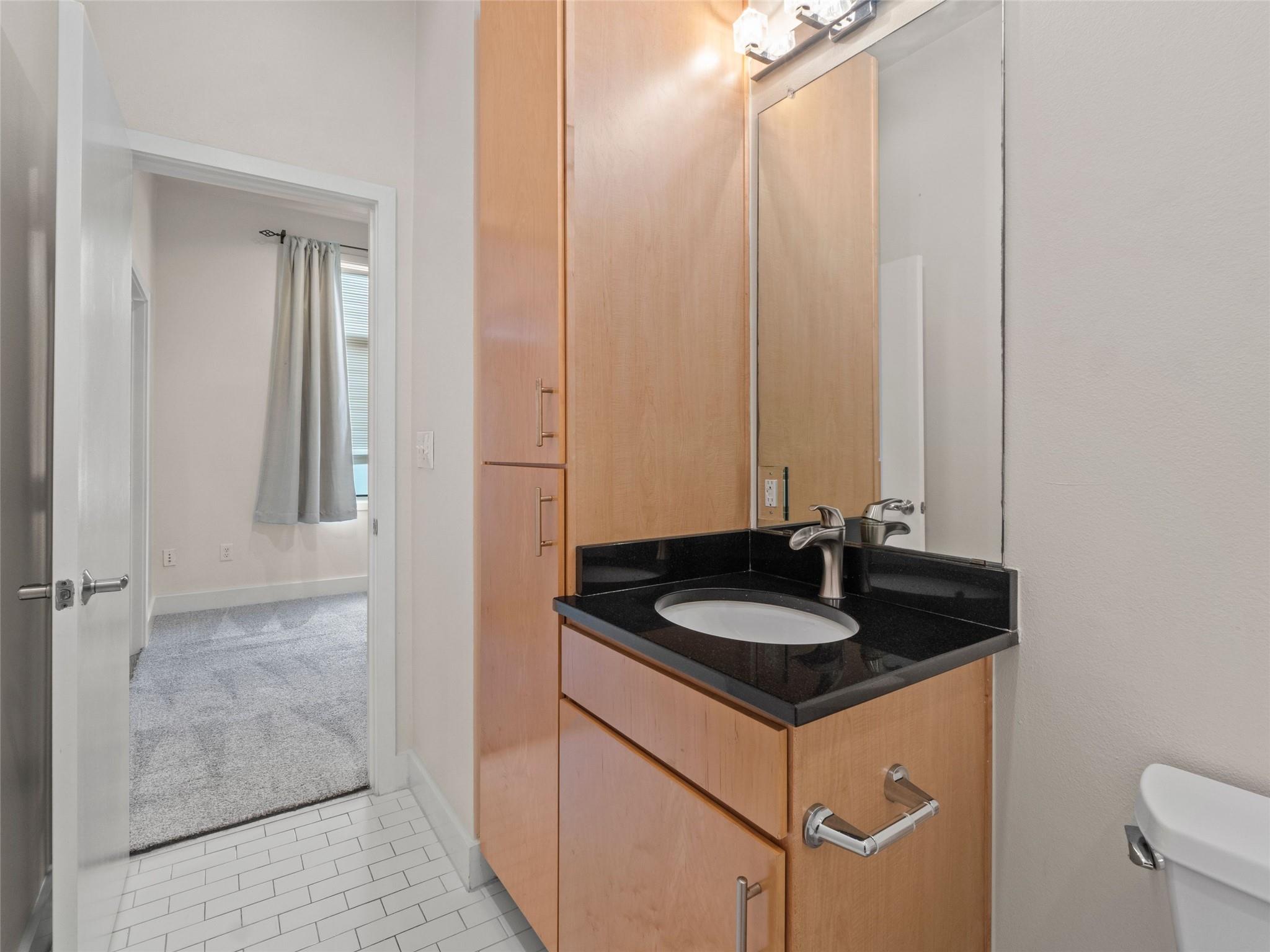 1702 S Lamar BLVD # 9