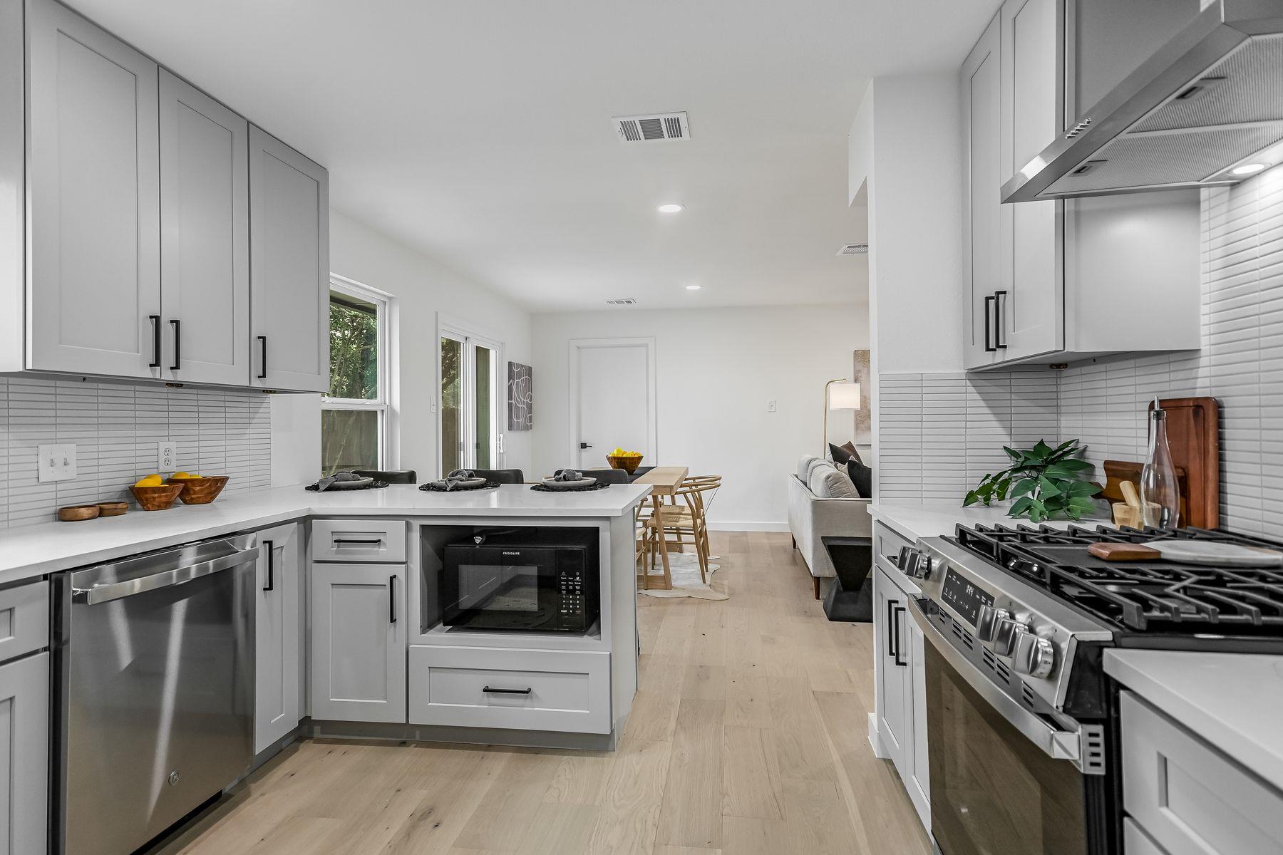 11310 Morning Glory TRL