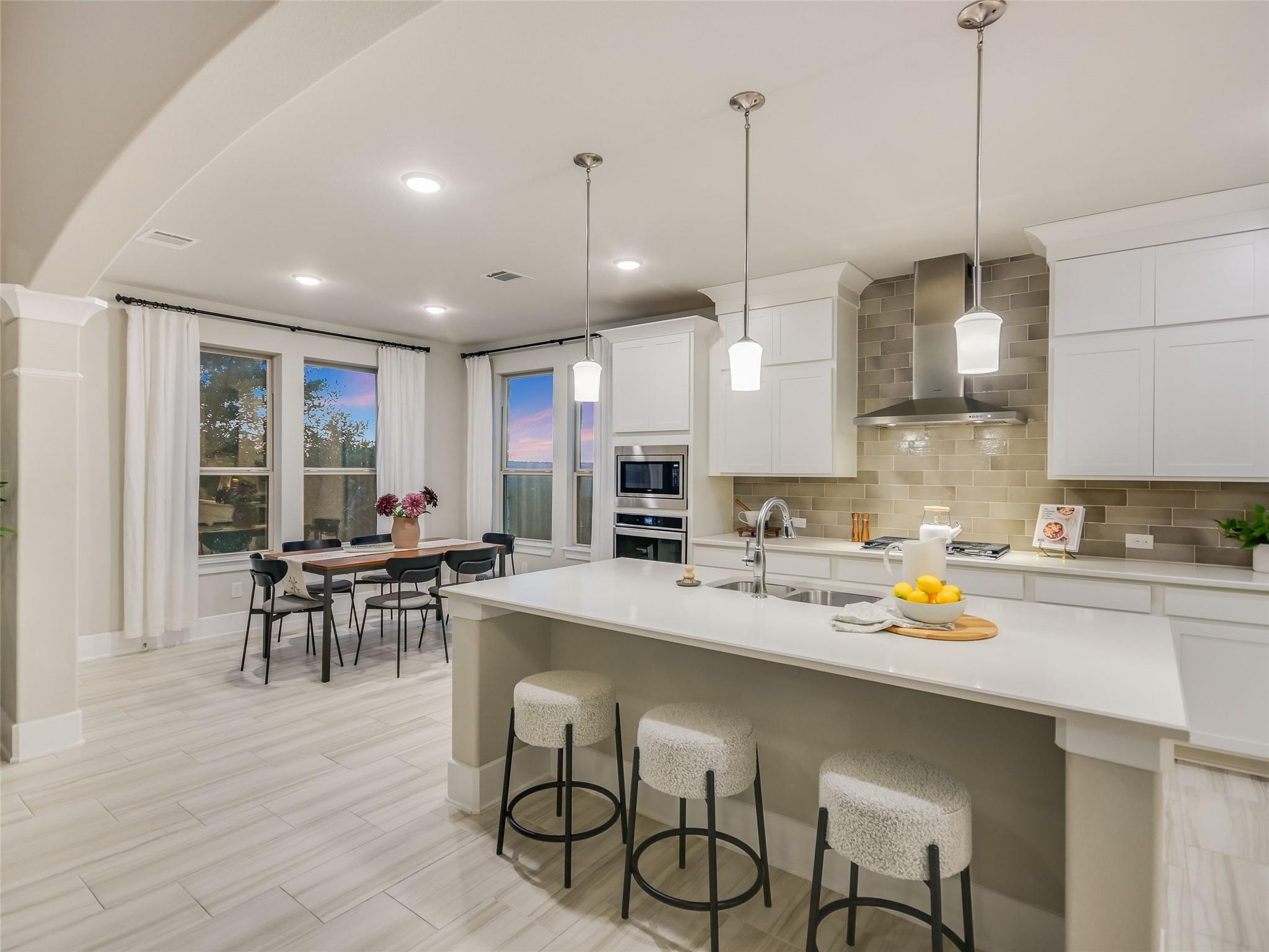 2610 Sunset Vista CIR # 16