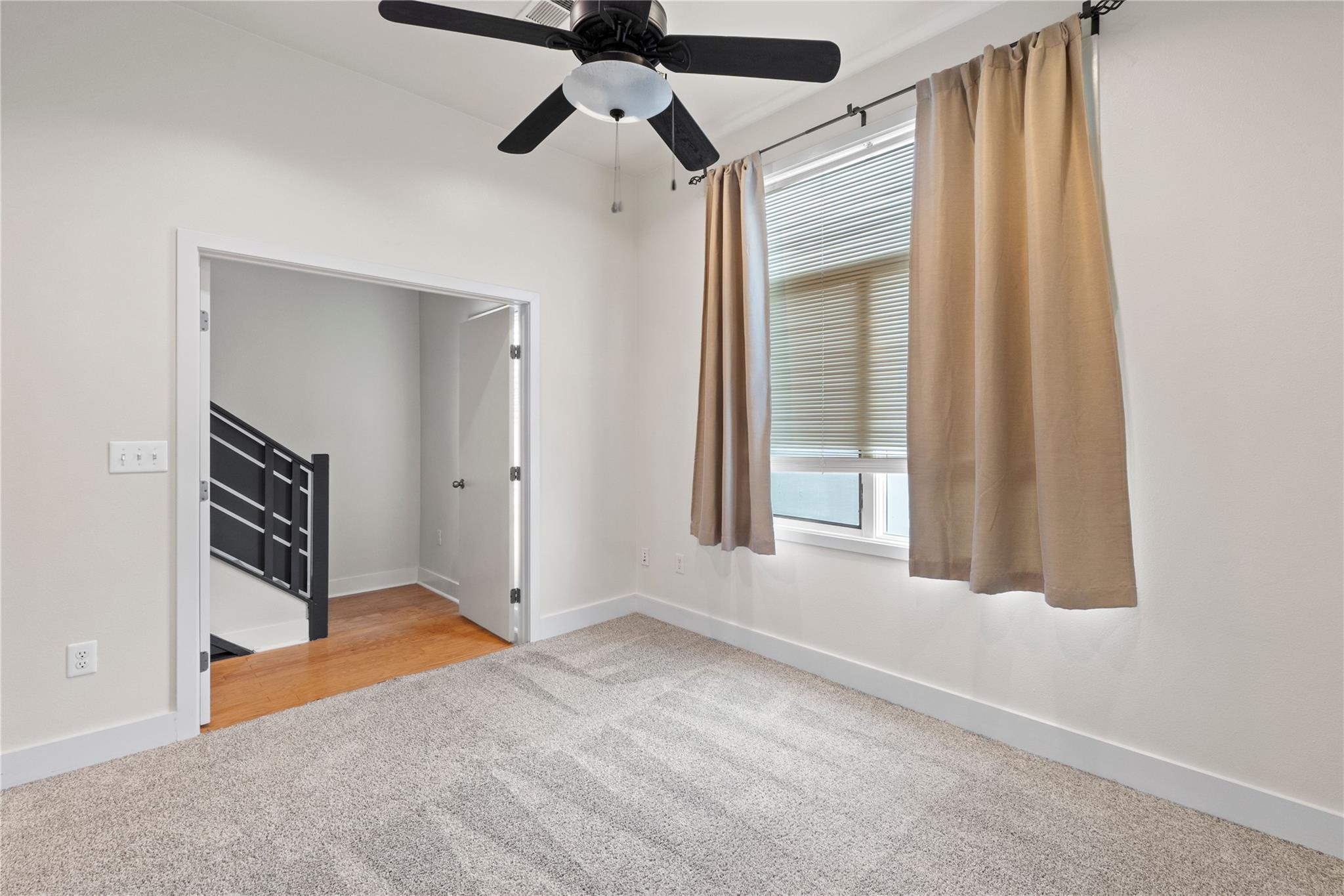1702 S Lamar BLVD # 9