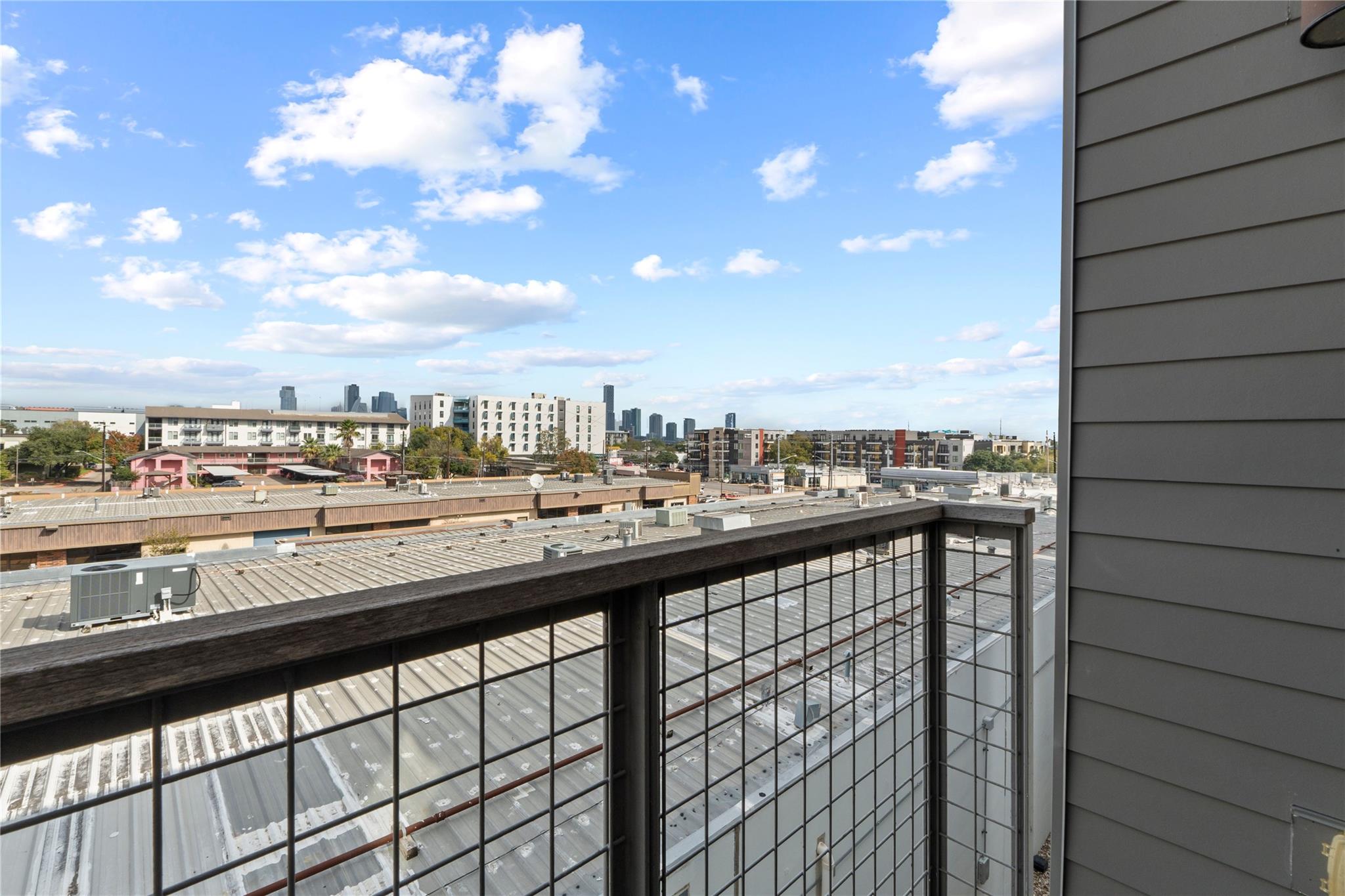 1702 S Lamar BLVD # 9