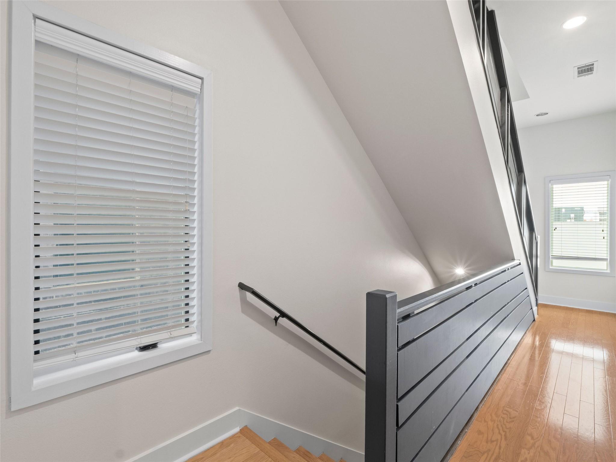 1702 S Lamar BLVD # 9