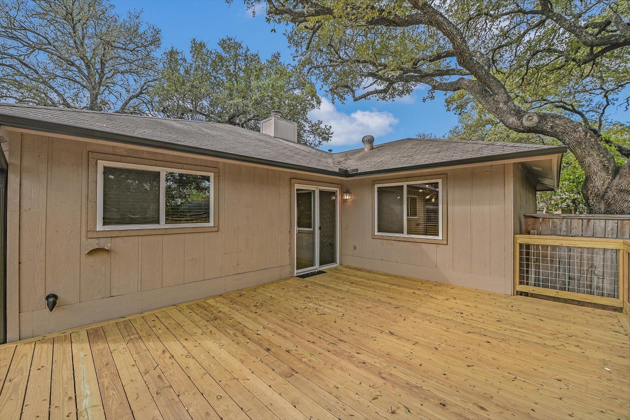 3706 Harpers Ferry LN, Austin