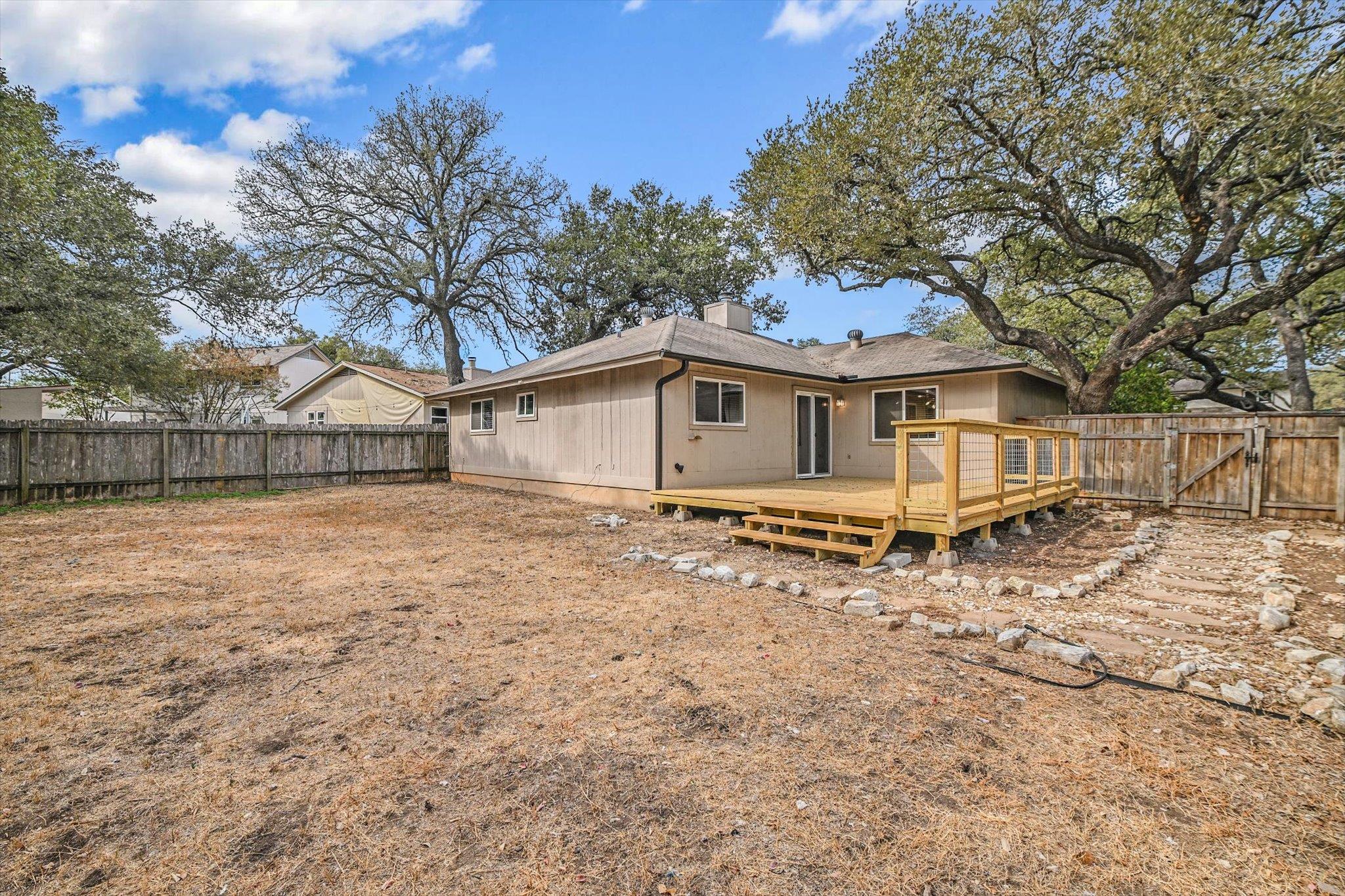 3706 Harpers Ferry LN, Austin