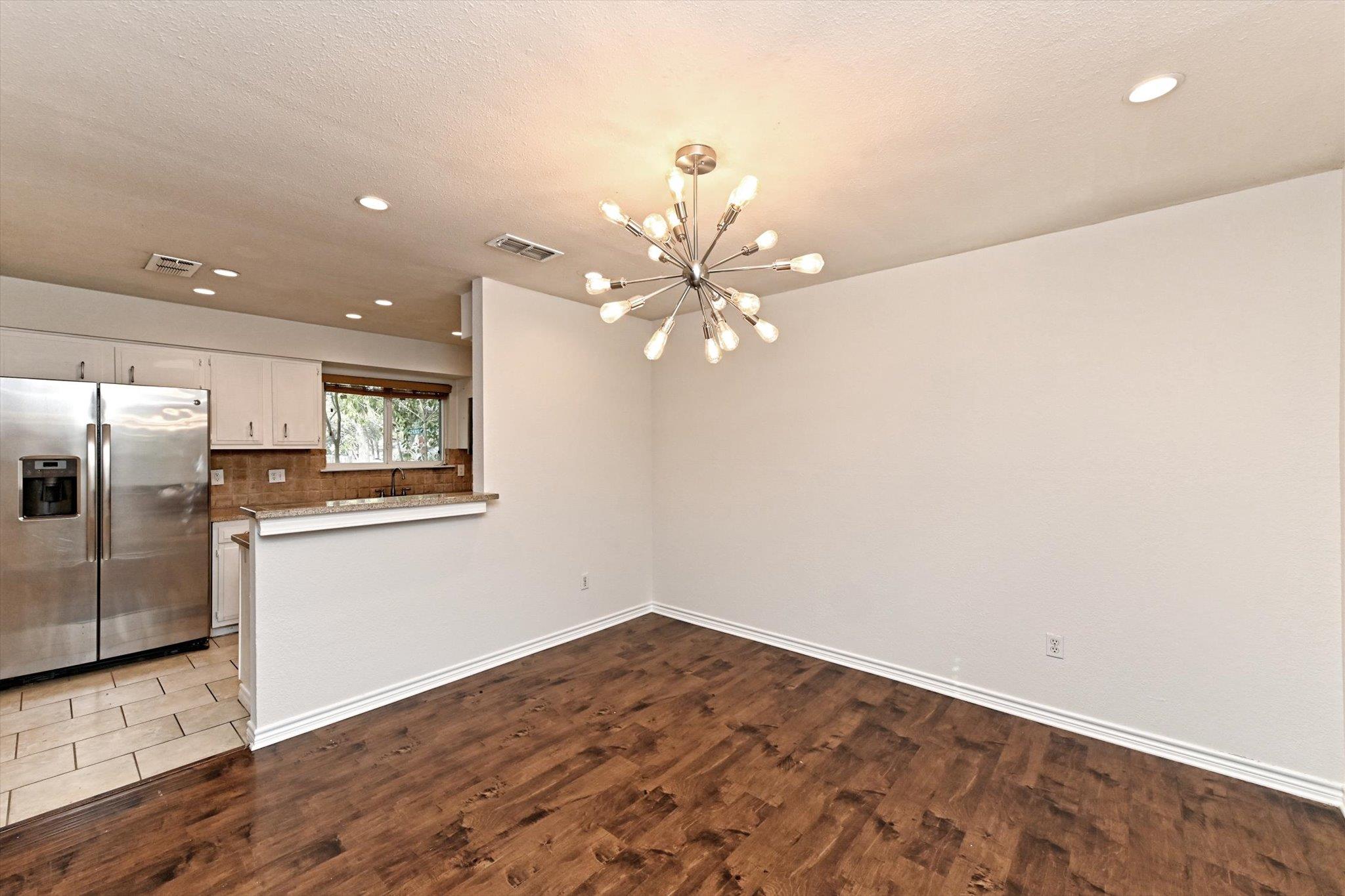 3706 Harpers Ferry LN, Austin