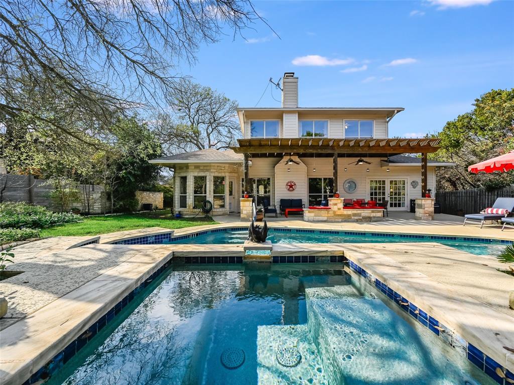 310 Plum DR