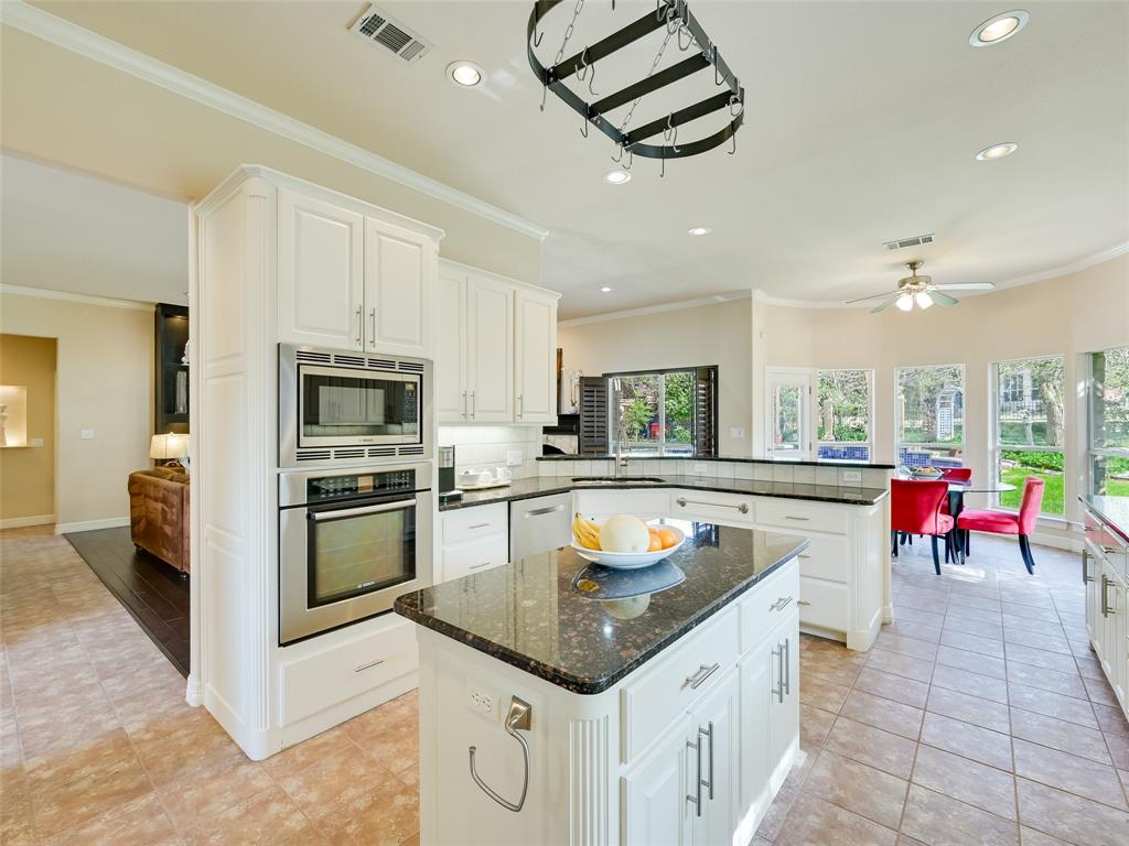 310 Plum DR