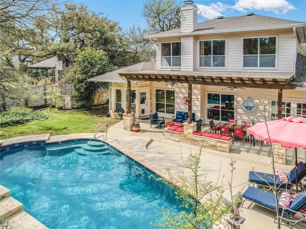 310 Plum DR