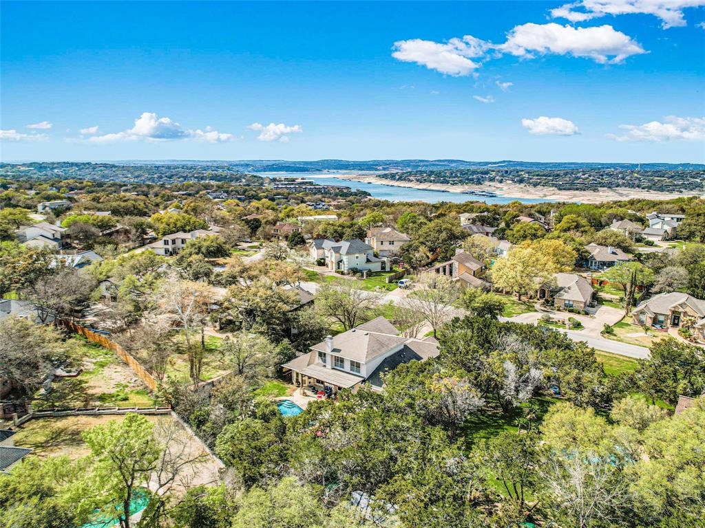310 Plum DR
