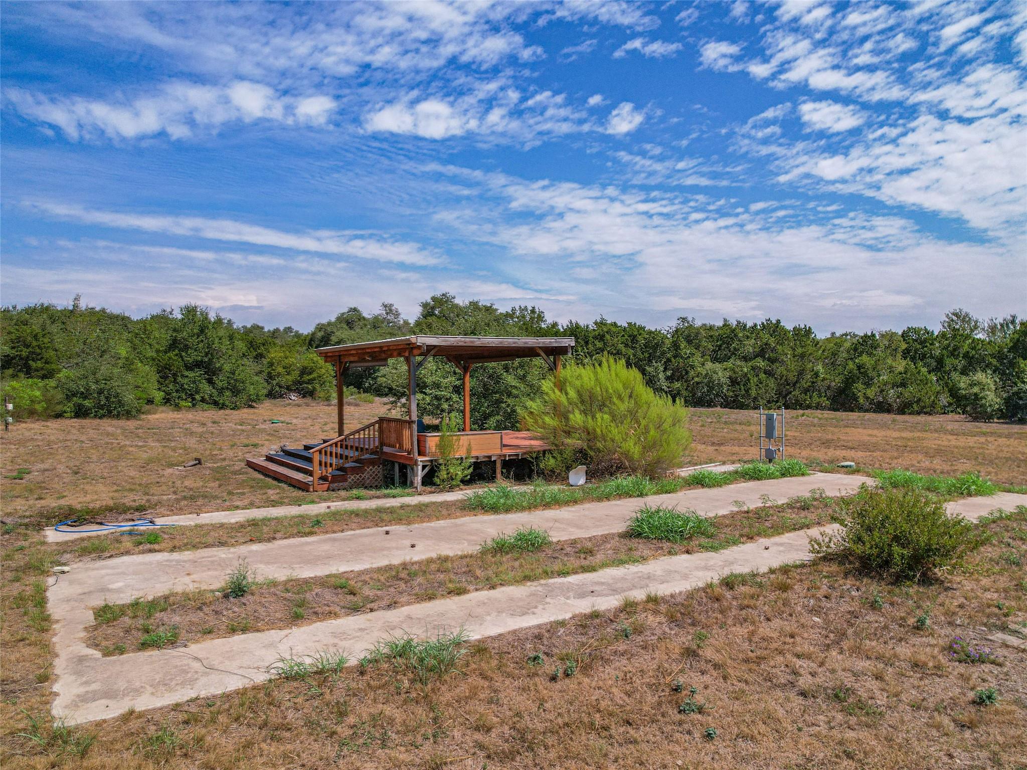 7511 Thomas Springs RD