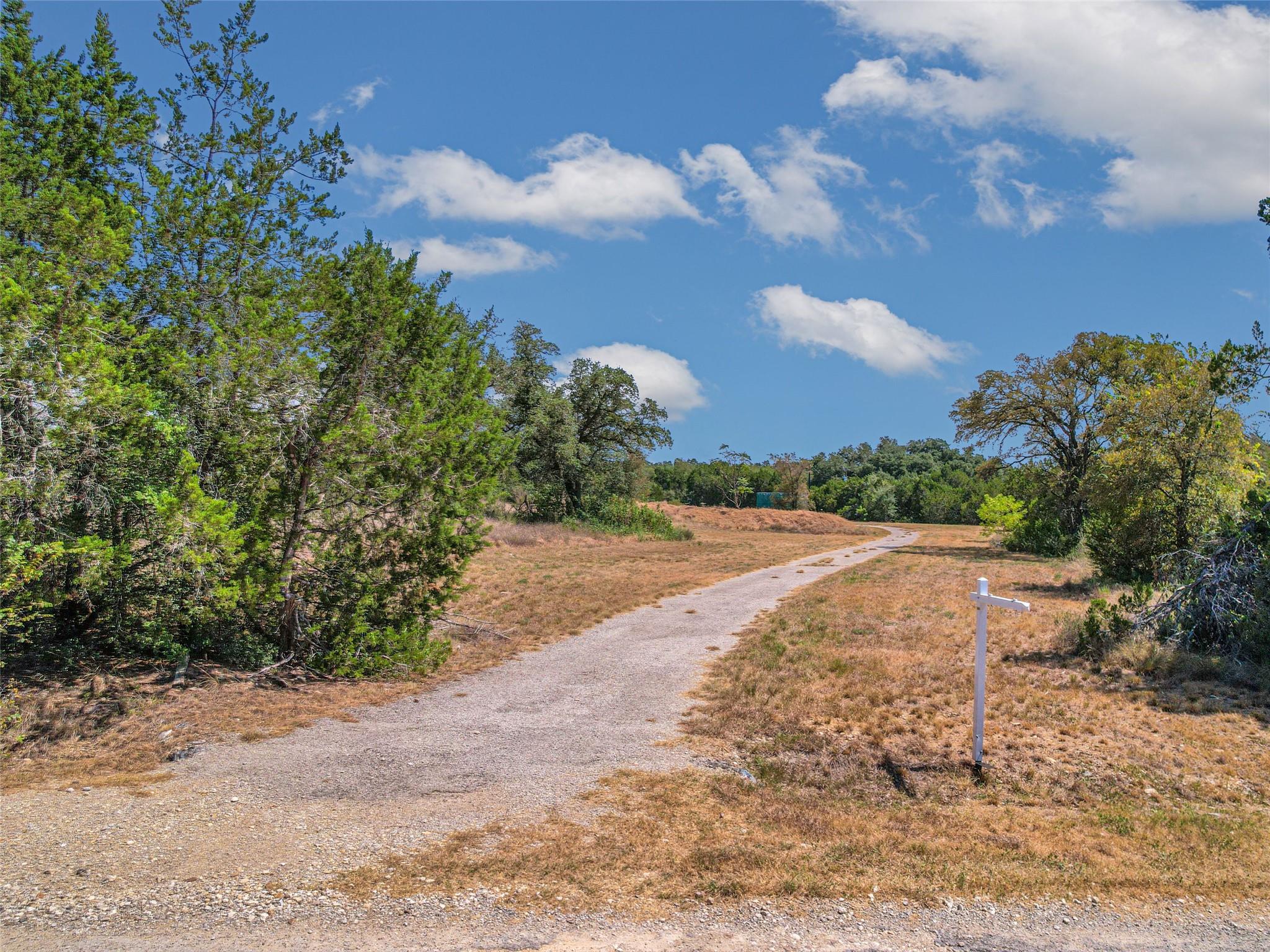 7511 Thomas Springs RD