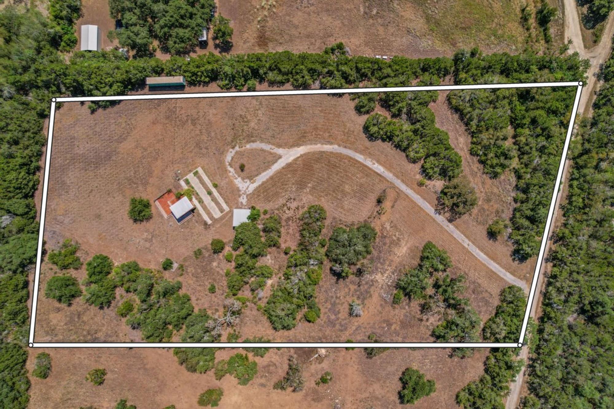 7511 Thomas Springs RD