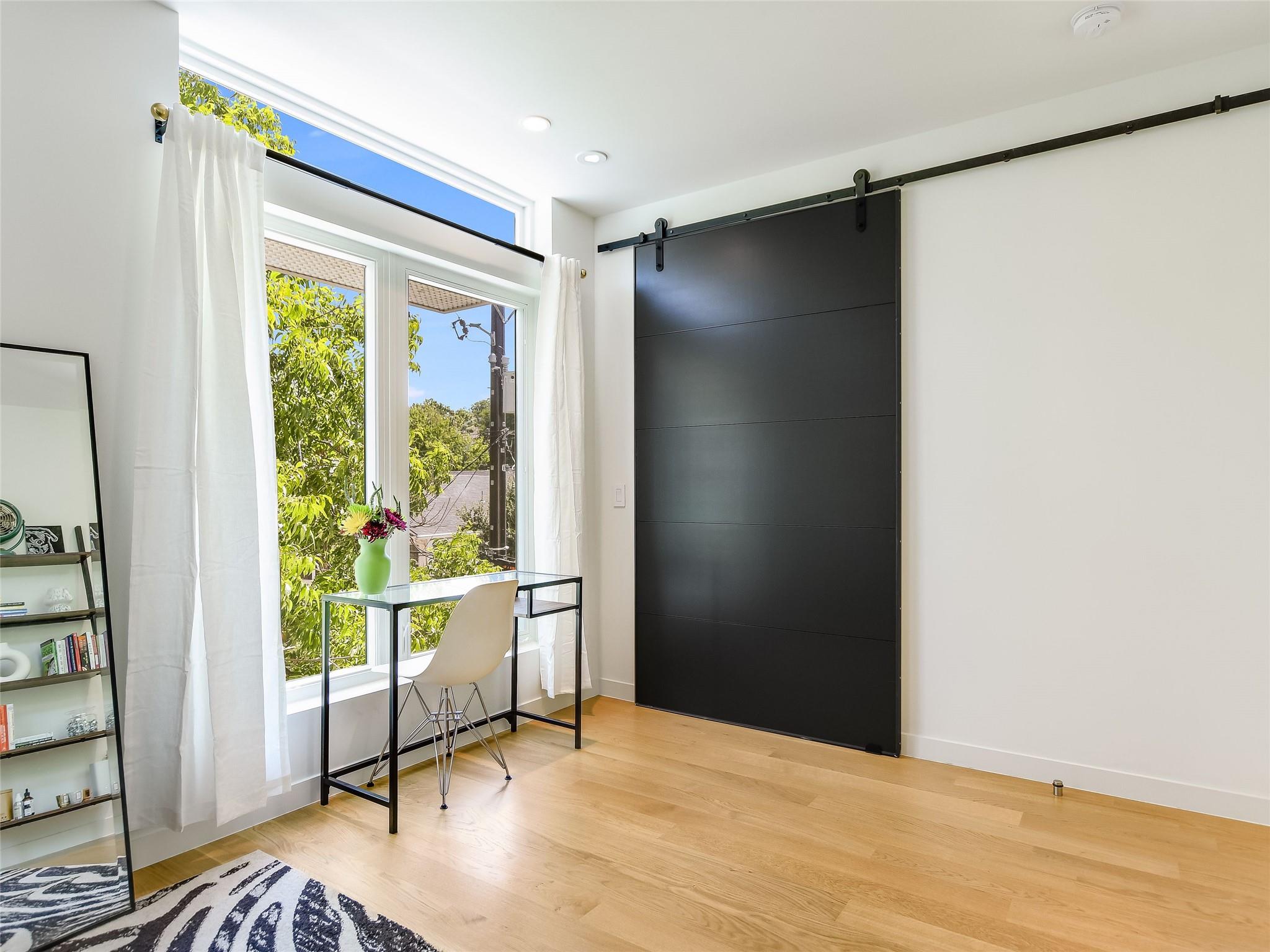 1603 Woodlawn BLVD # D