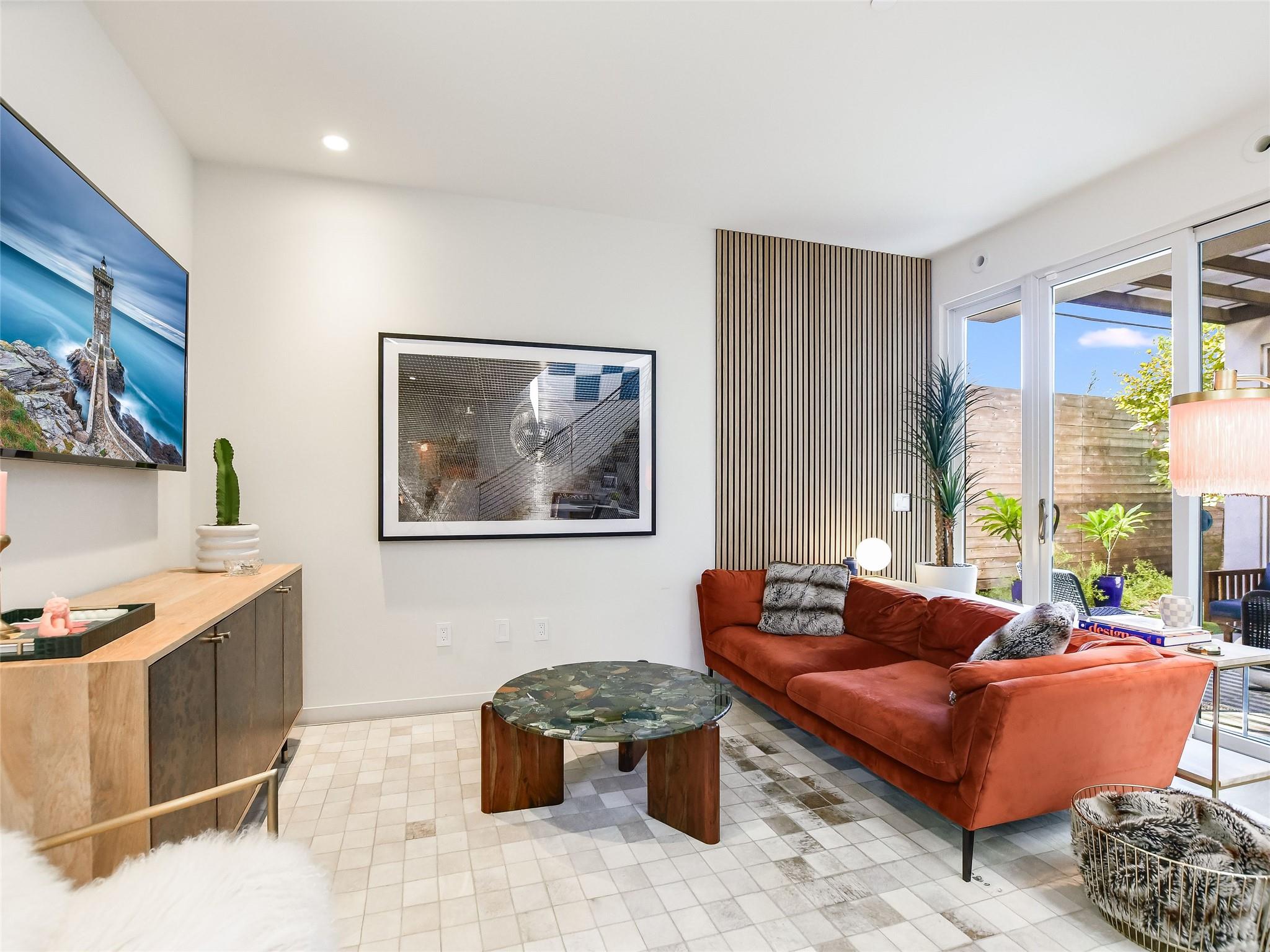 1603 Woodlawn BLVD # D