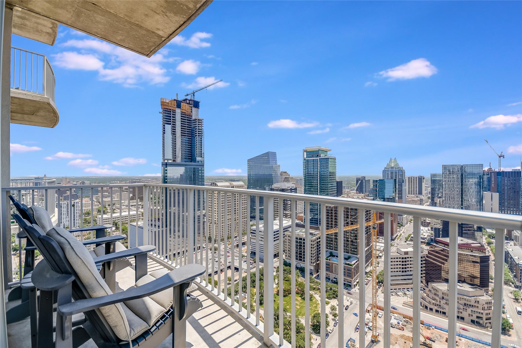 360 Nueces ST # 3807