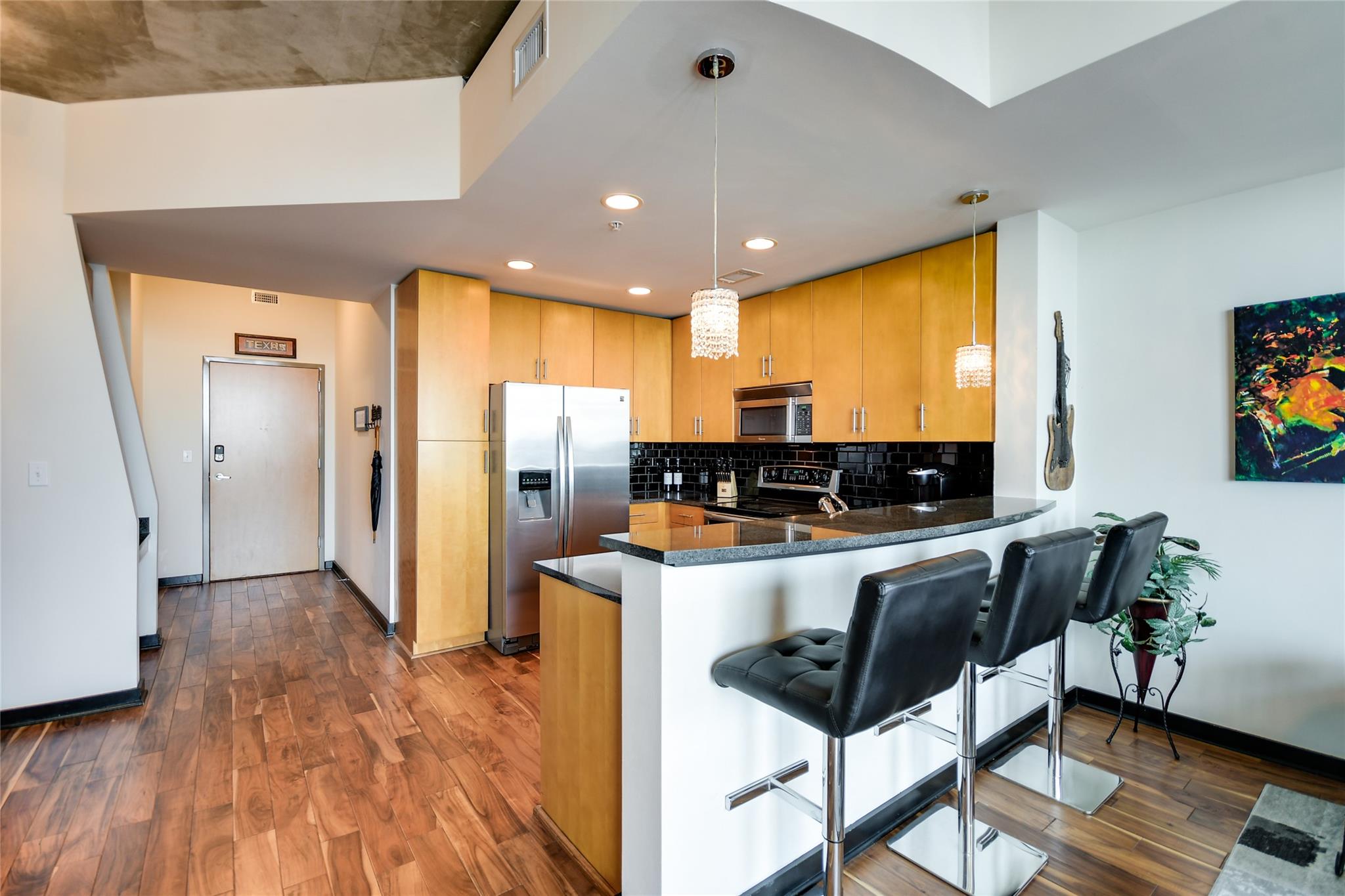 360 Nueces ST # 3807
