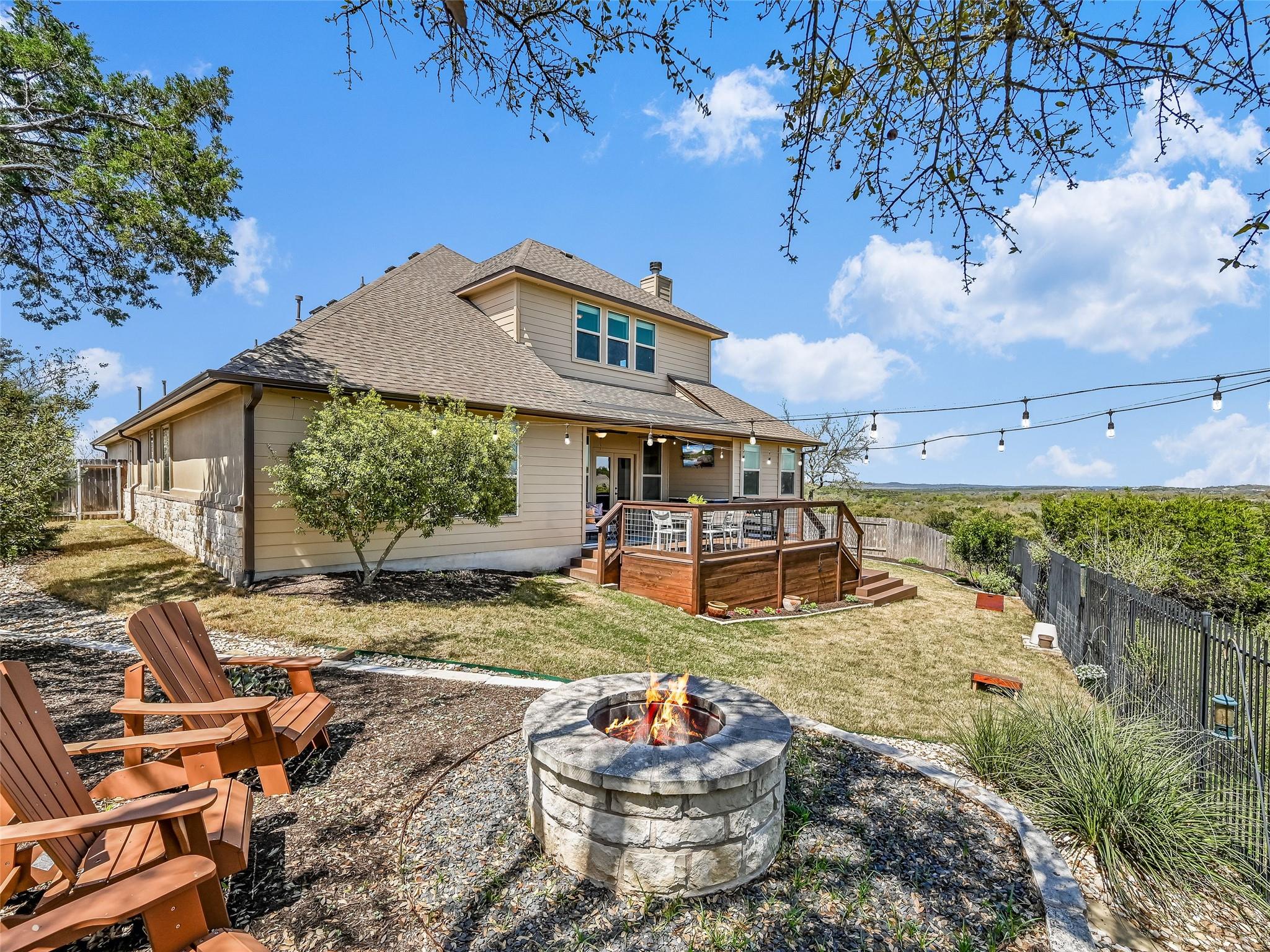 696 Ledgestone DR