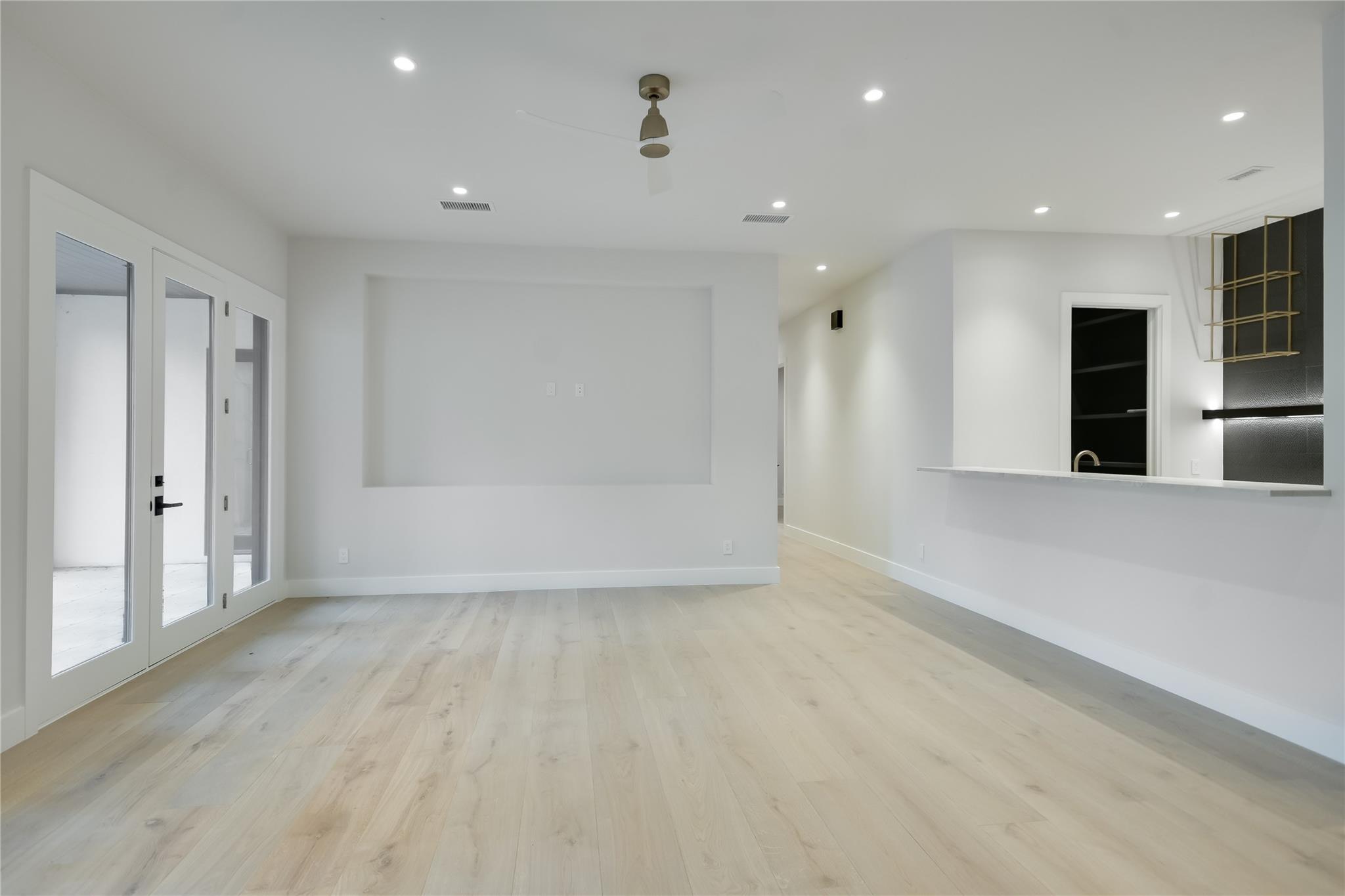 5217 S Scout Island CIR