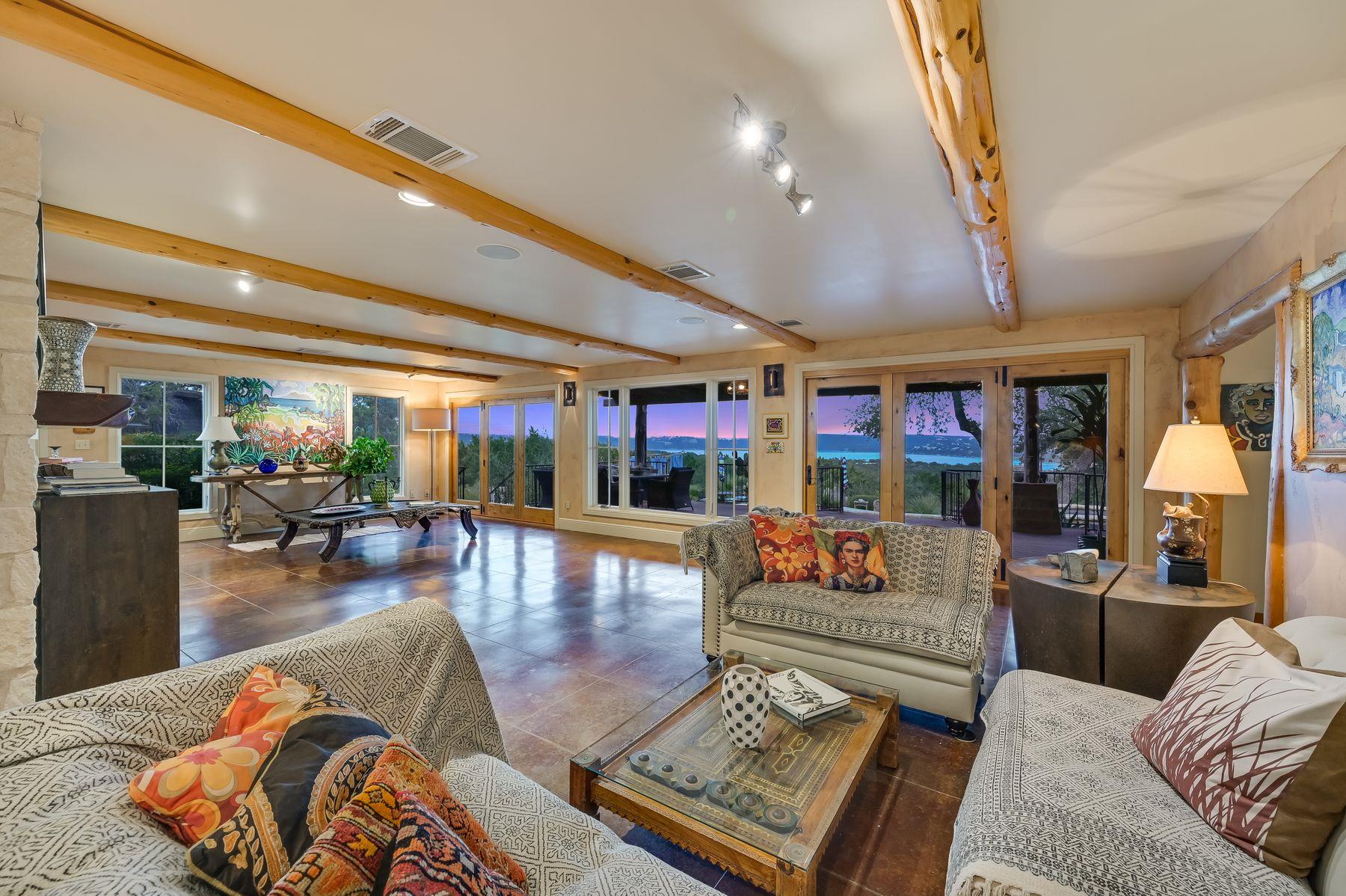 3911 Lago Vista DR