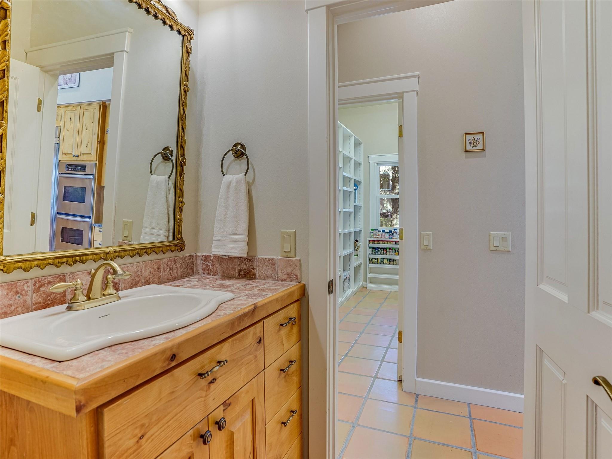 1178 Hidden Creek DR