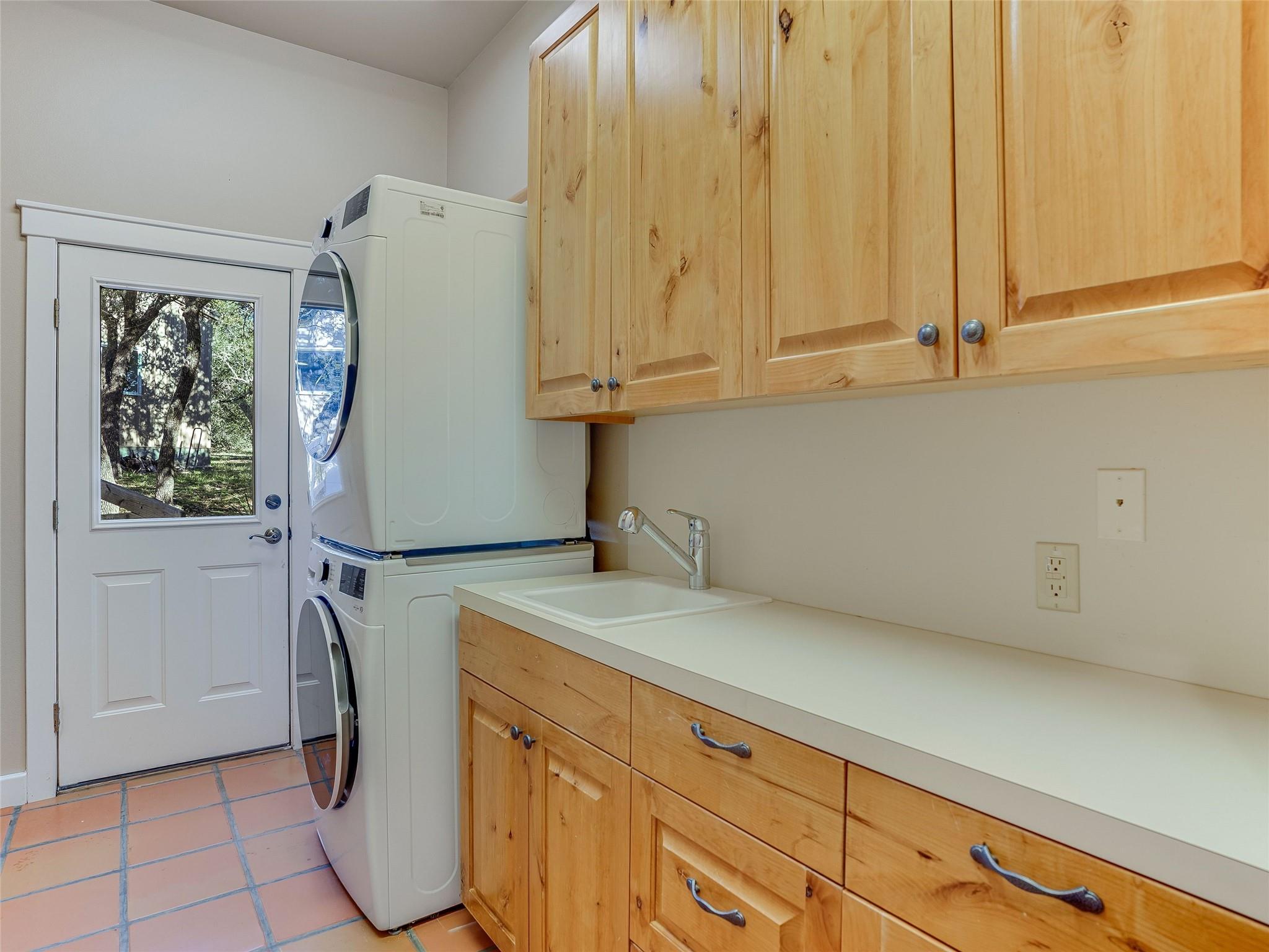 1178 Hidden Creek DR