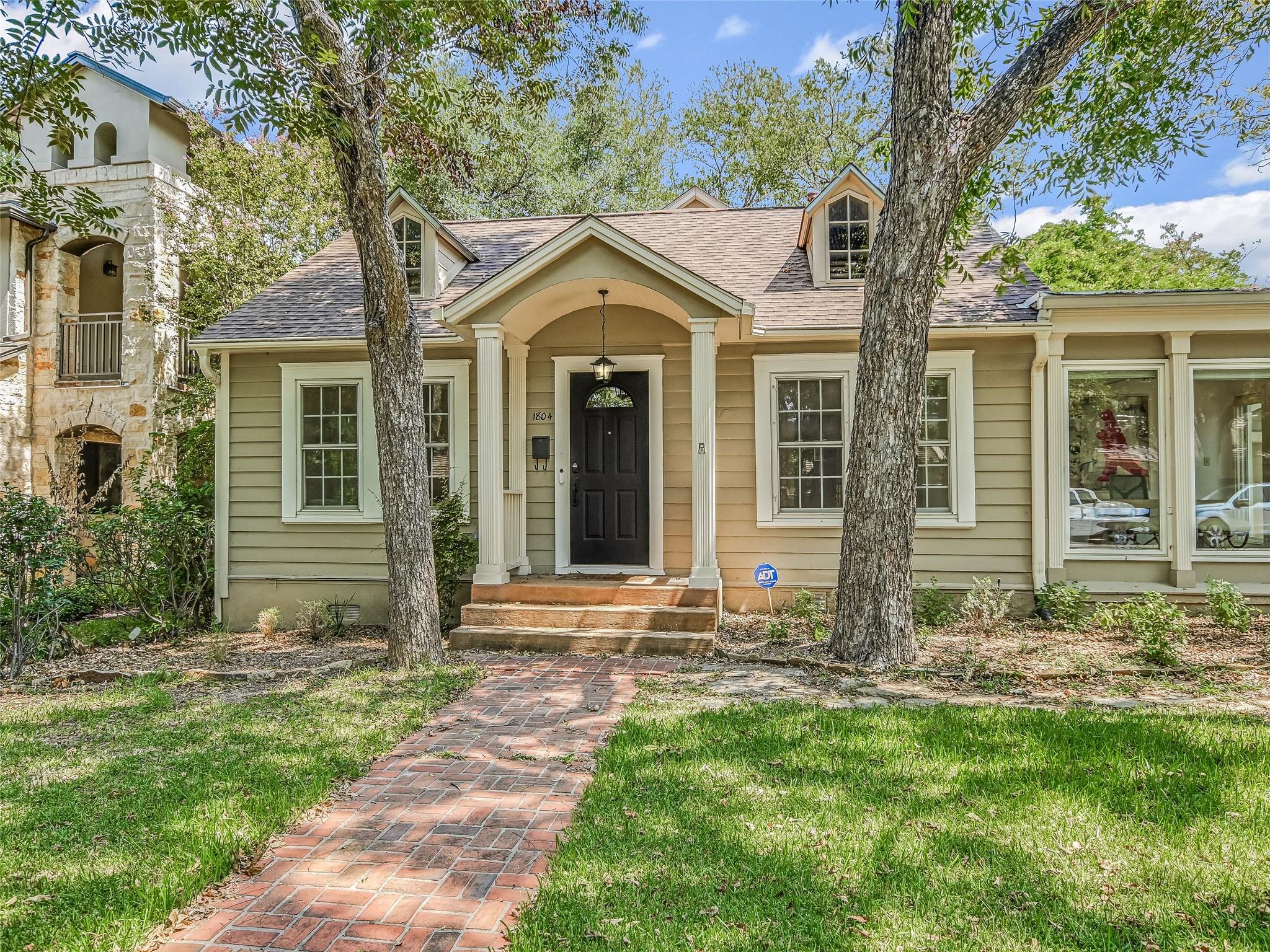 1804 Polo RD