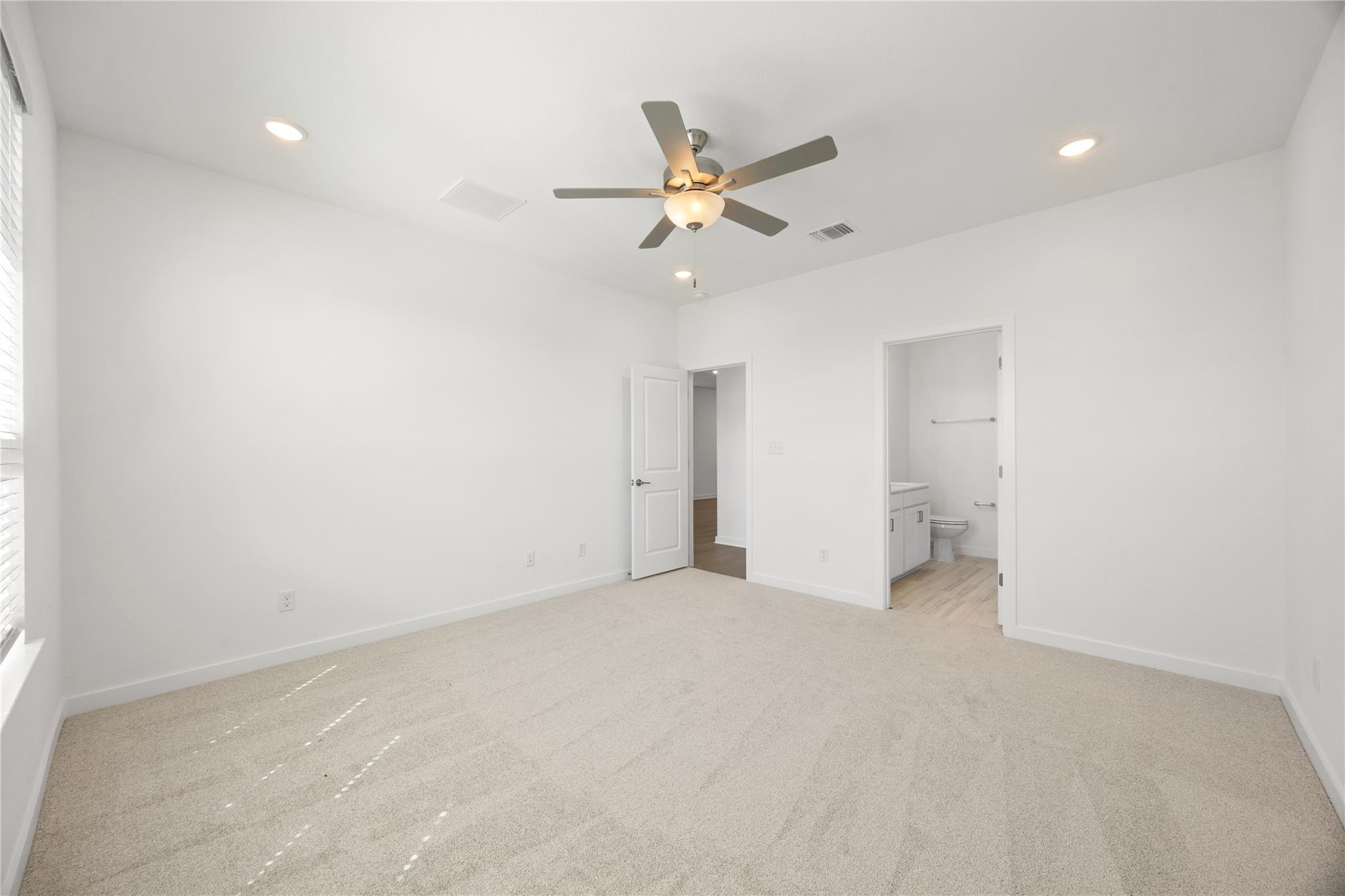 224 Groveland DR