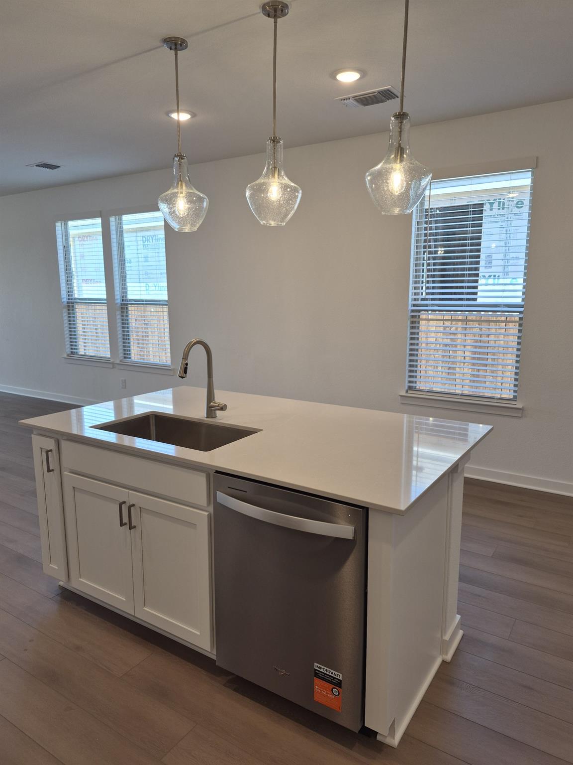 224 Groveland DR