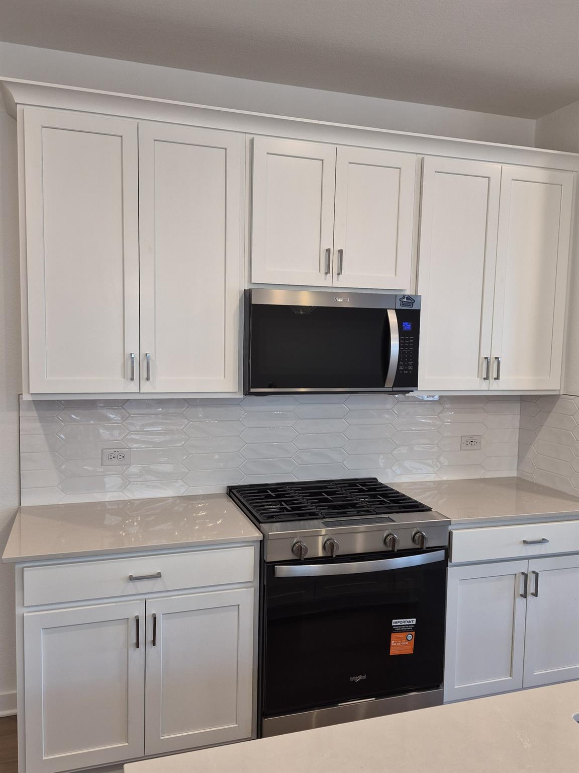 224 Groveland DR